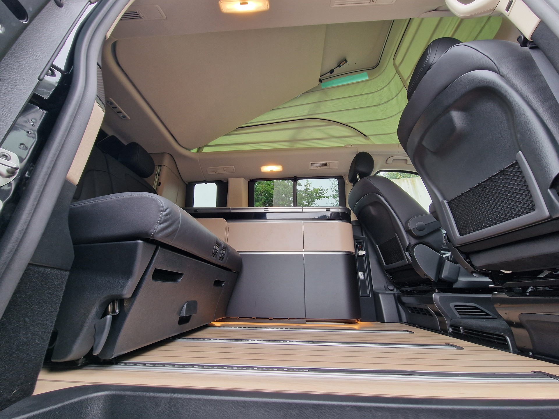 MERCEDES-BENZ Marco Polo 300 d 4M Automat-image-7