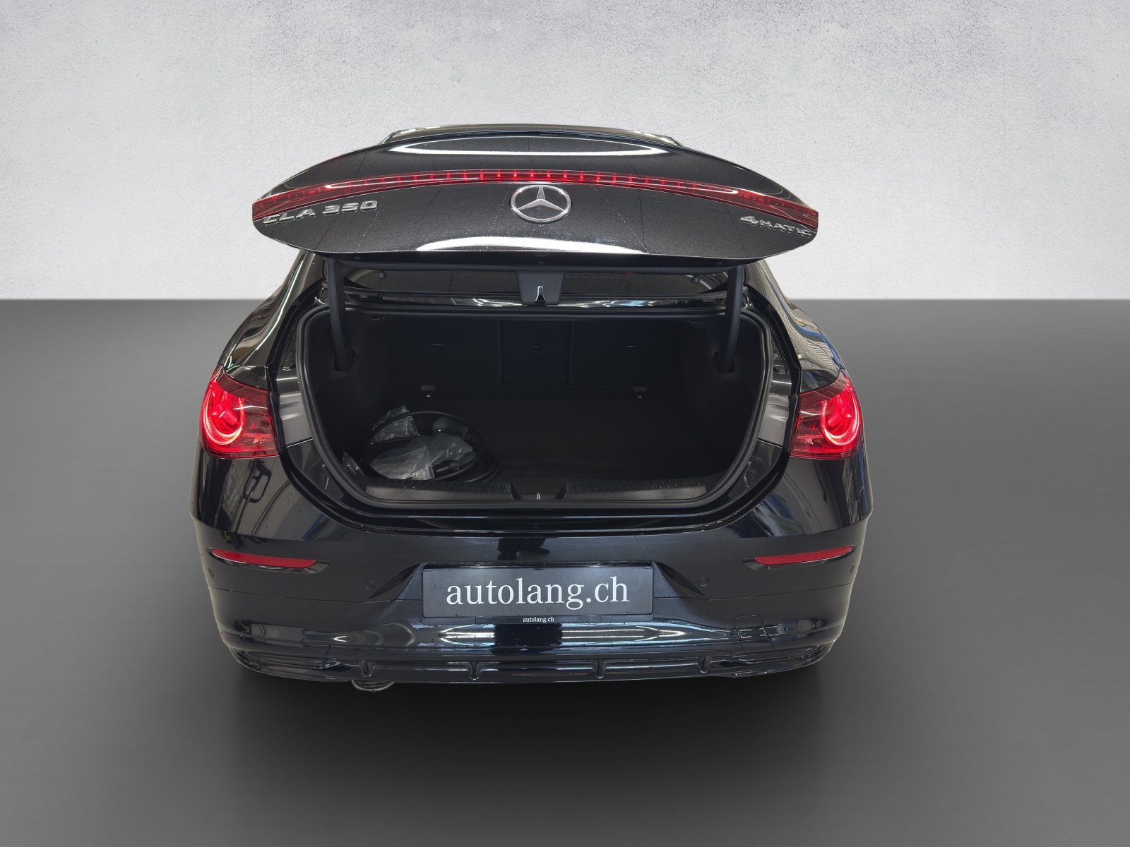 MERCEDES-BENZ CLA 350 AMG Line 4Matic EQ-image-8