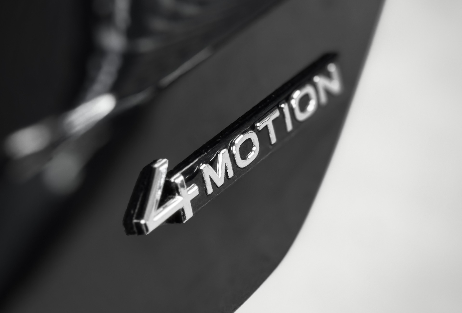 VW Passat Variant 2.0 TDI evo Elegance 4 Motion DSG-image-12