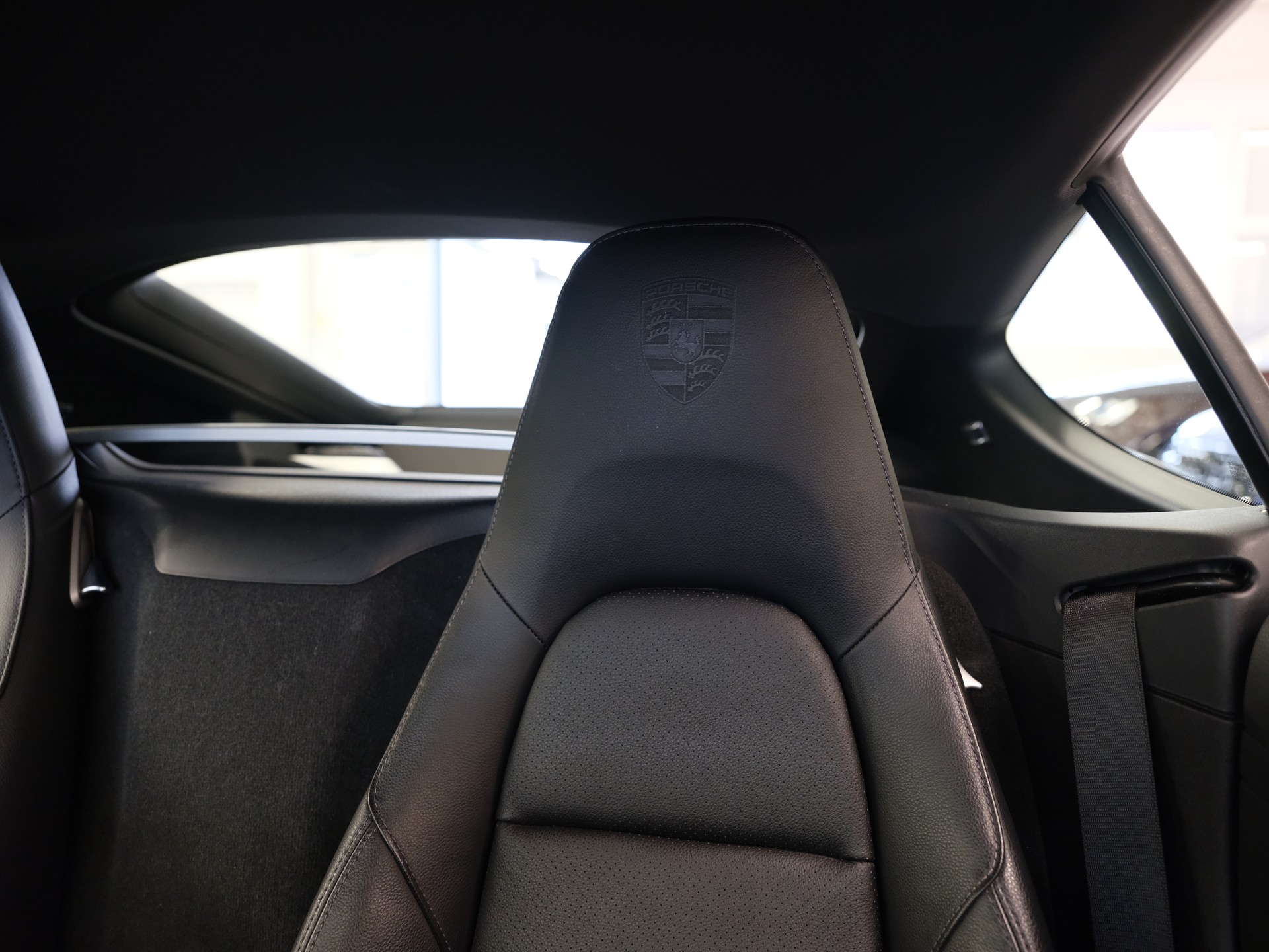 PORSCHE Cayman 2.7 PDK*Black-Edition*Rückfahrkamera*12M Garantie*-image-25
