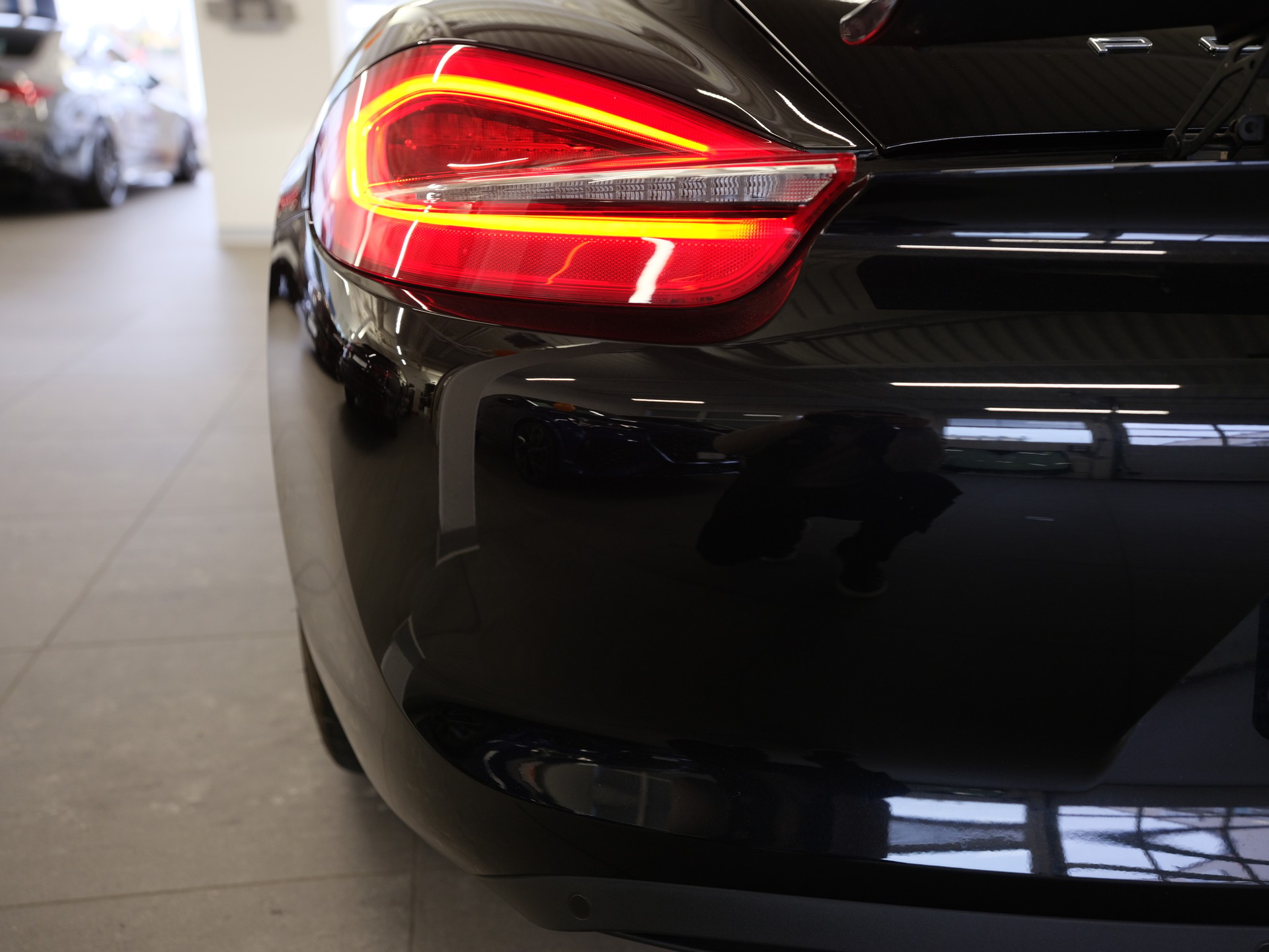 PORSCHE Cayman 2.7 PDK*Black-Edition*Rückfahrkamera*12M Garantie*-image-14