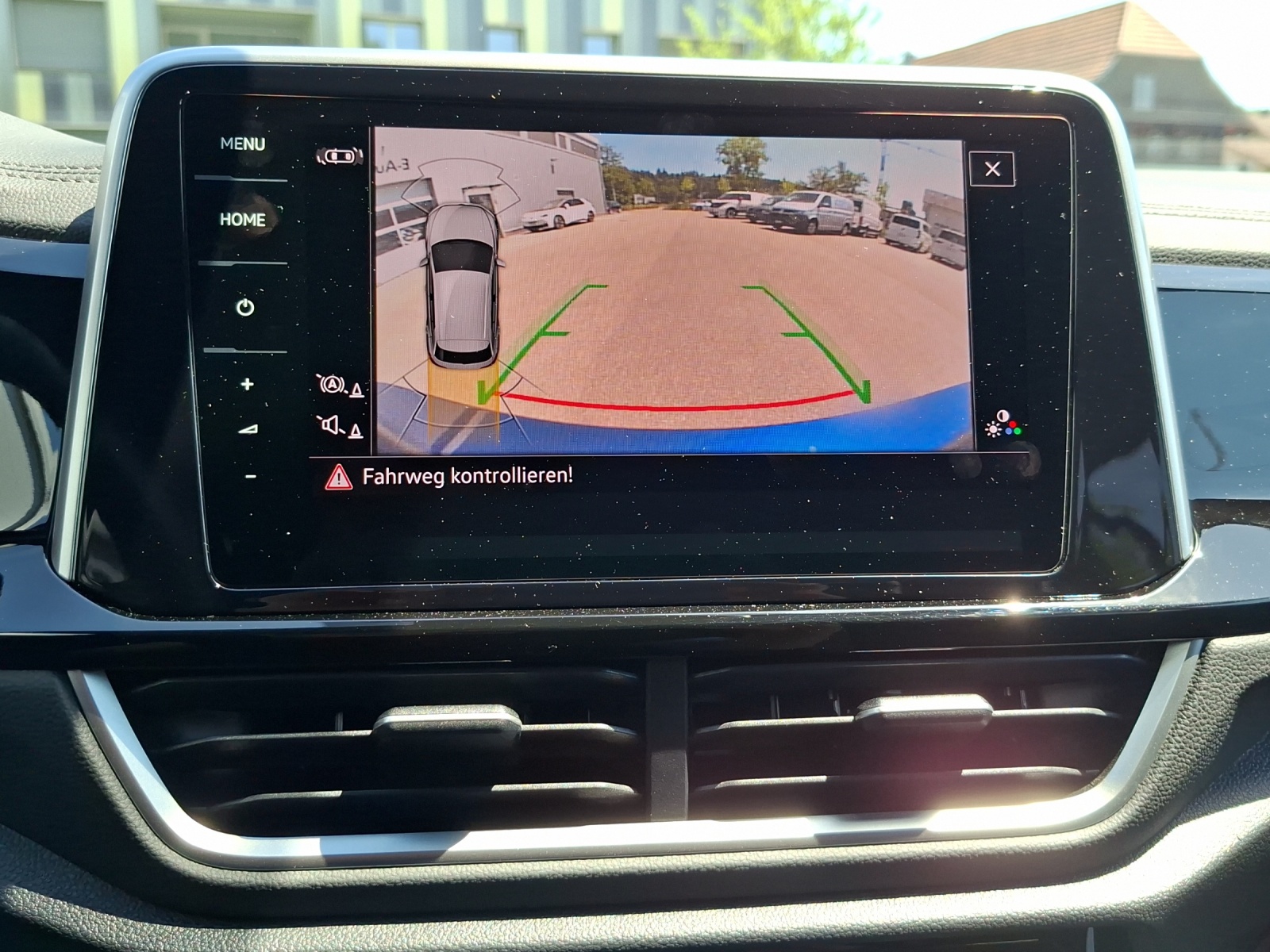 VW T-Roc 2.0 TSI R-Line DSG 4Motion-image-20