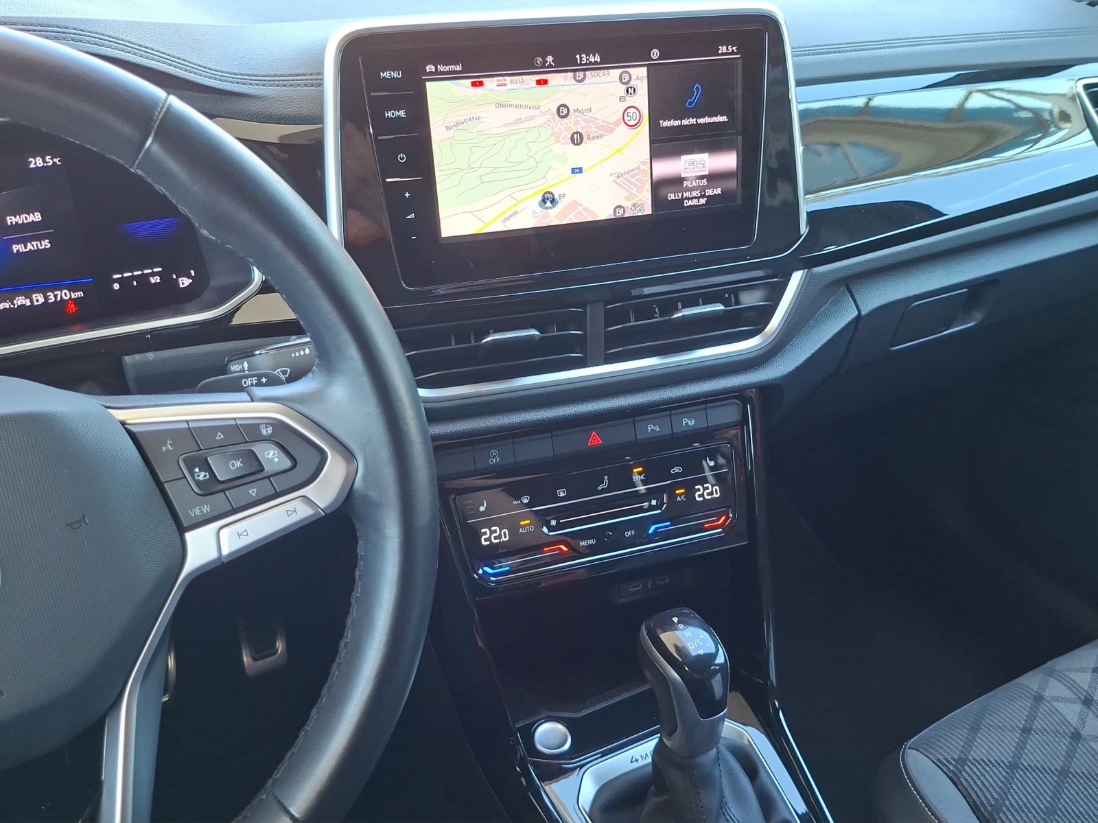 VW T-Roc 2.0 TSI R-Line DSG 4Motion-image-11