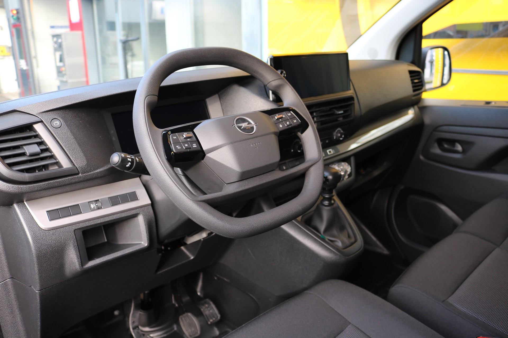 OPEL Vivaro Cargo 1.5 D M-showroom-element-3