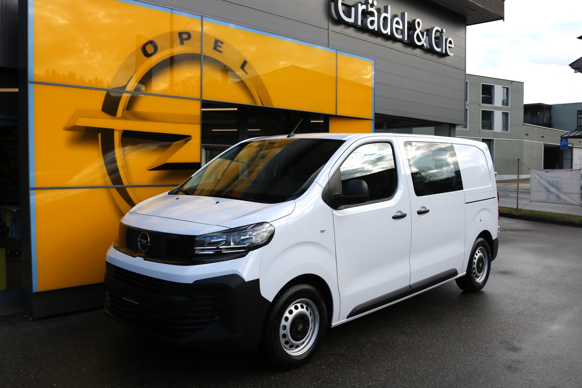 OPEL Vivaro Cargo 1.5 D M