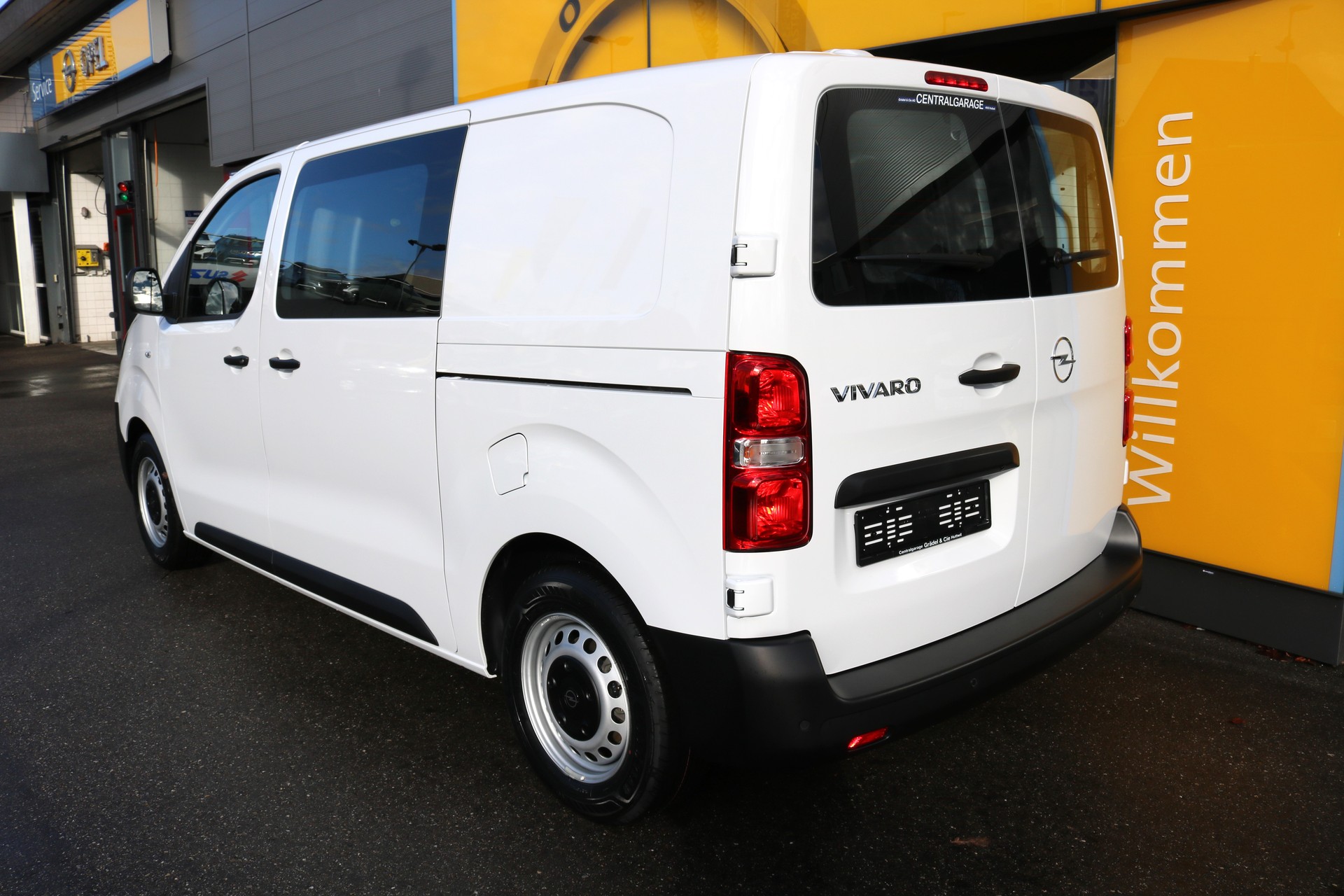 OPEL Vivaro Cargo 1.5 D M-showroom-element-2