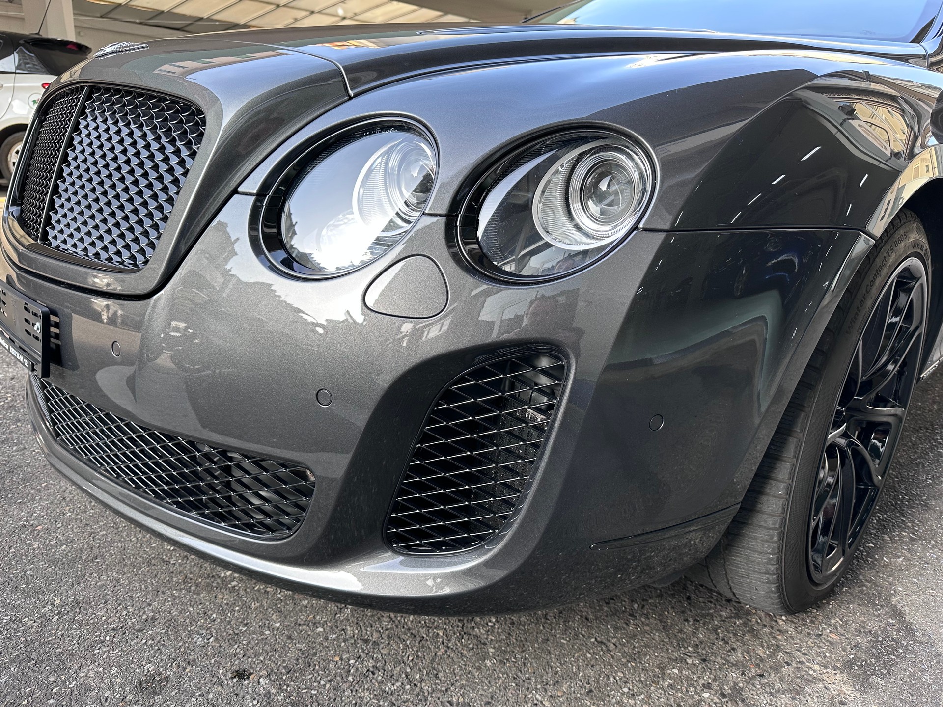 BENTLEY Continental Supersports 6.0-image-8