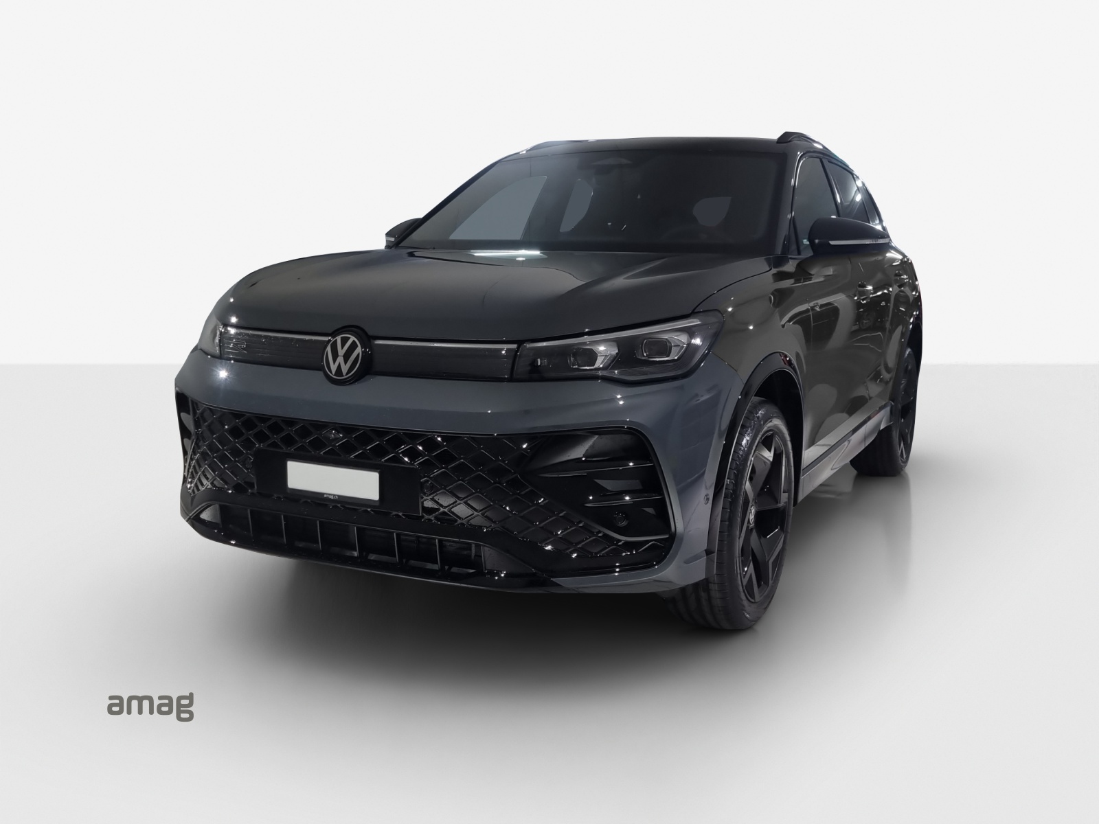 VW Tiguan 2.0 TSI DSG R-Line 4Motion-image-0