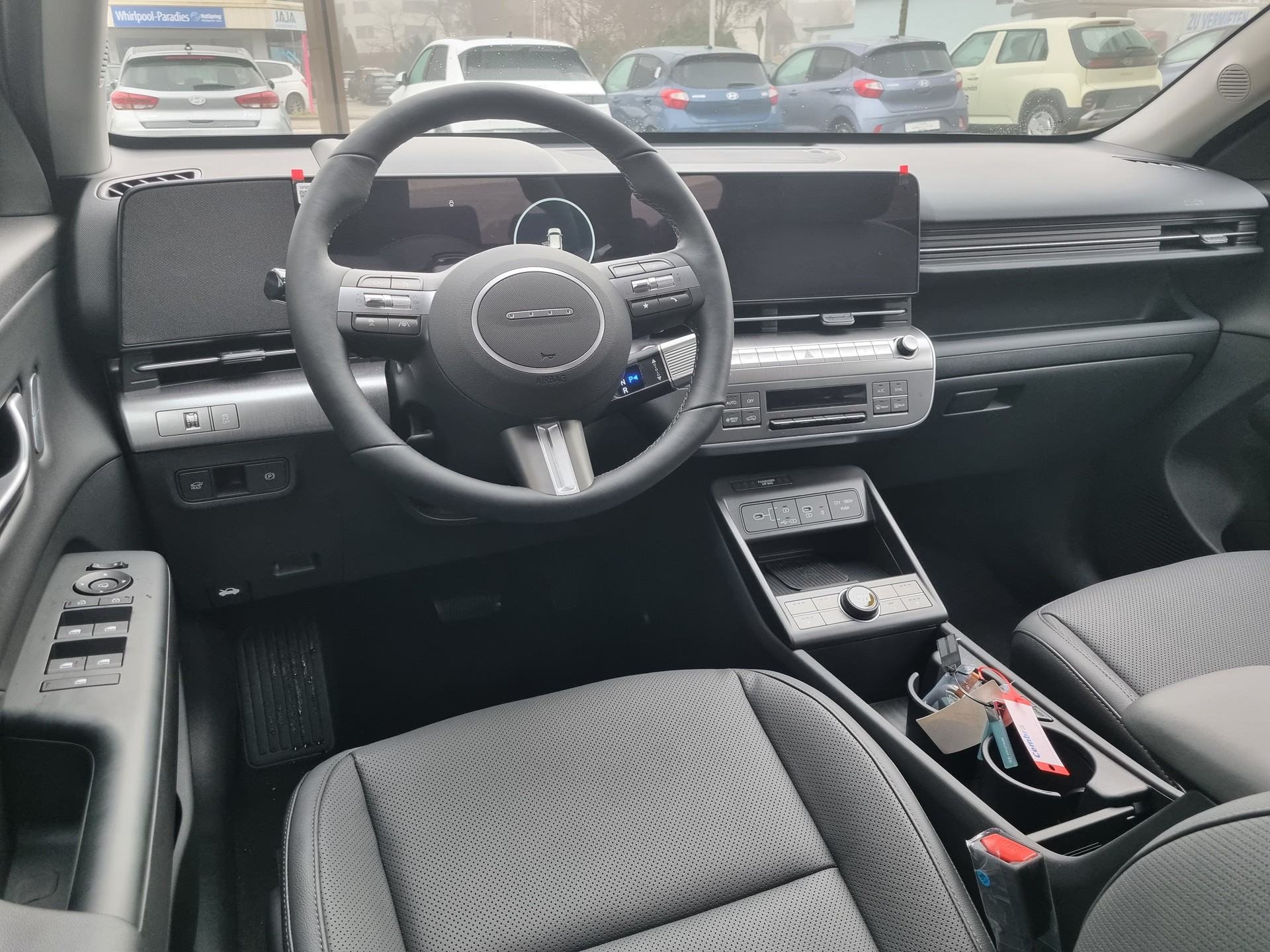 HYUNDAI Kona EV 65.4 kWh Vertex-image-7