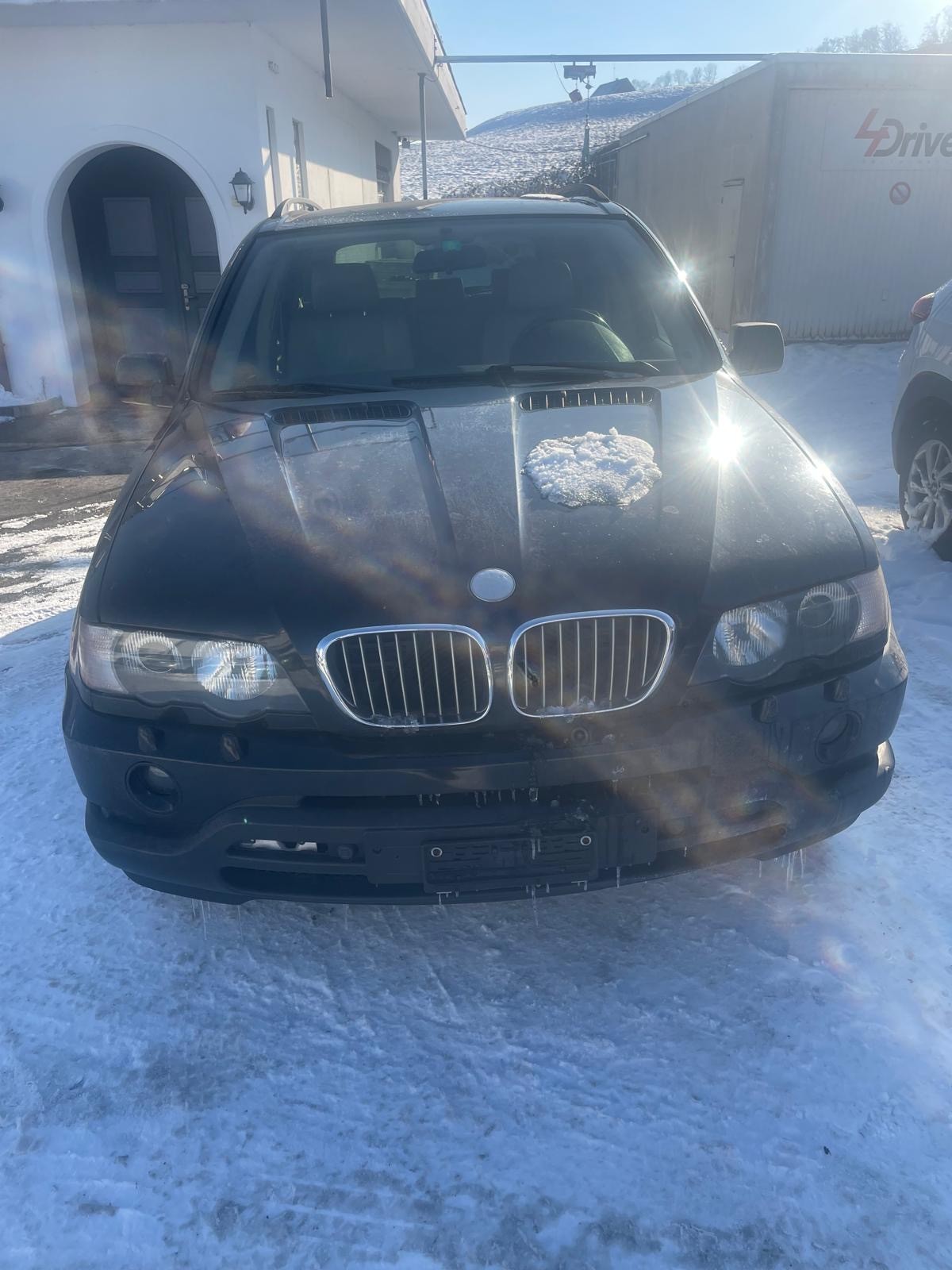 BMW X5 4.4i-image-1