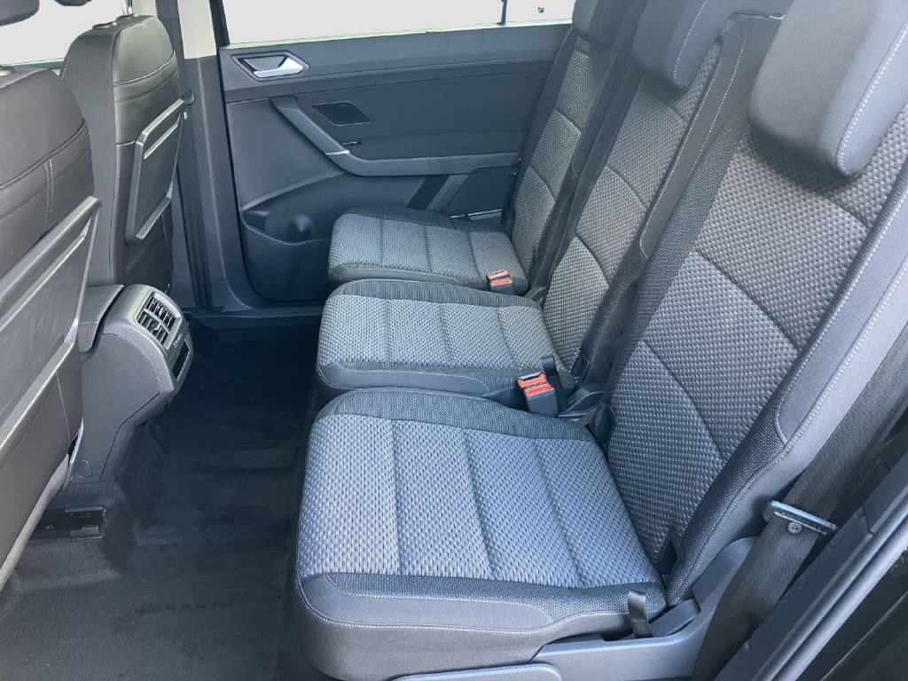 VW Touran 1.5 TSI Comfortline DSG-image-11