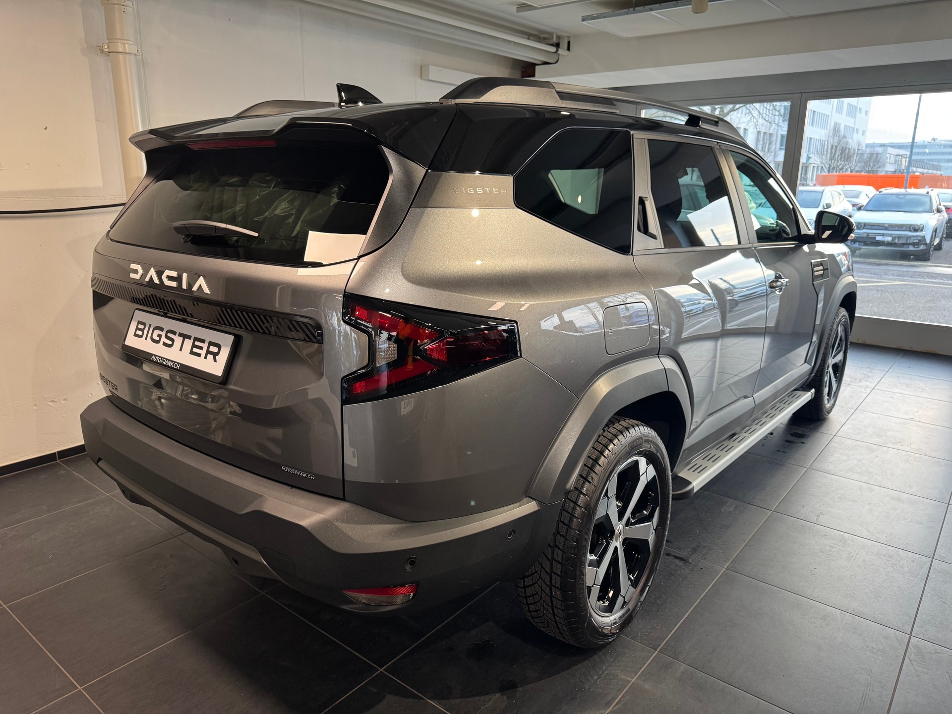 DACIA BIGSTER journey hybrid 155-image-4