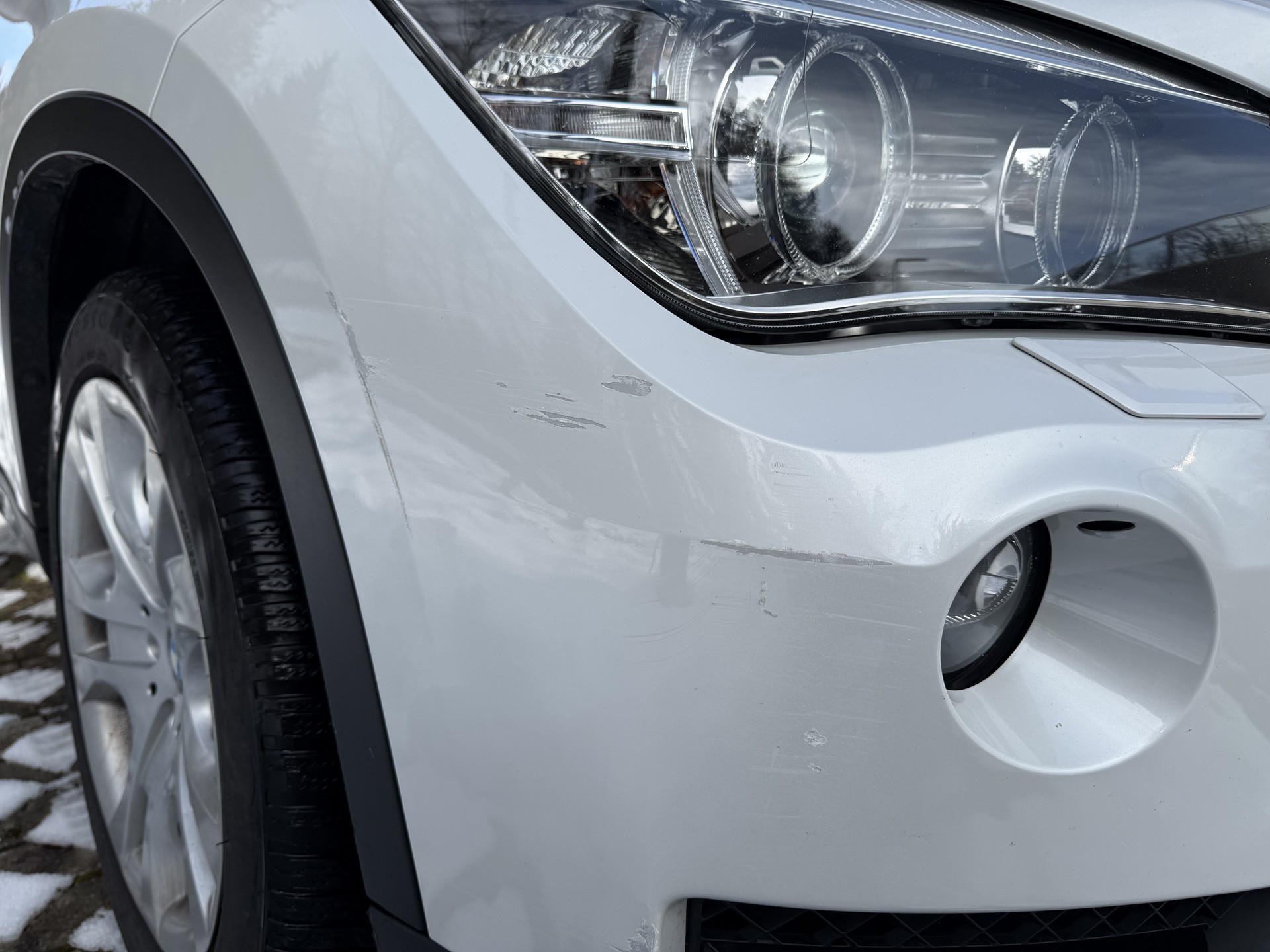 BMW X1 xDrive 18d-image-18