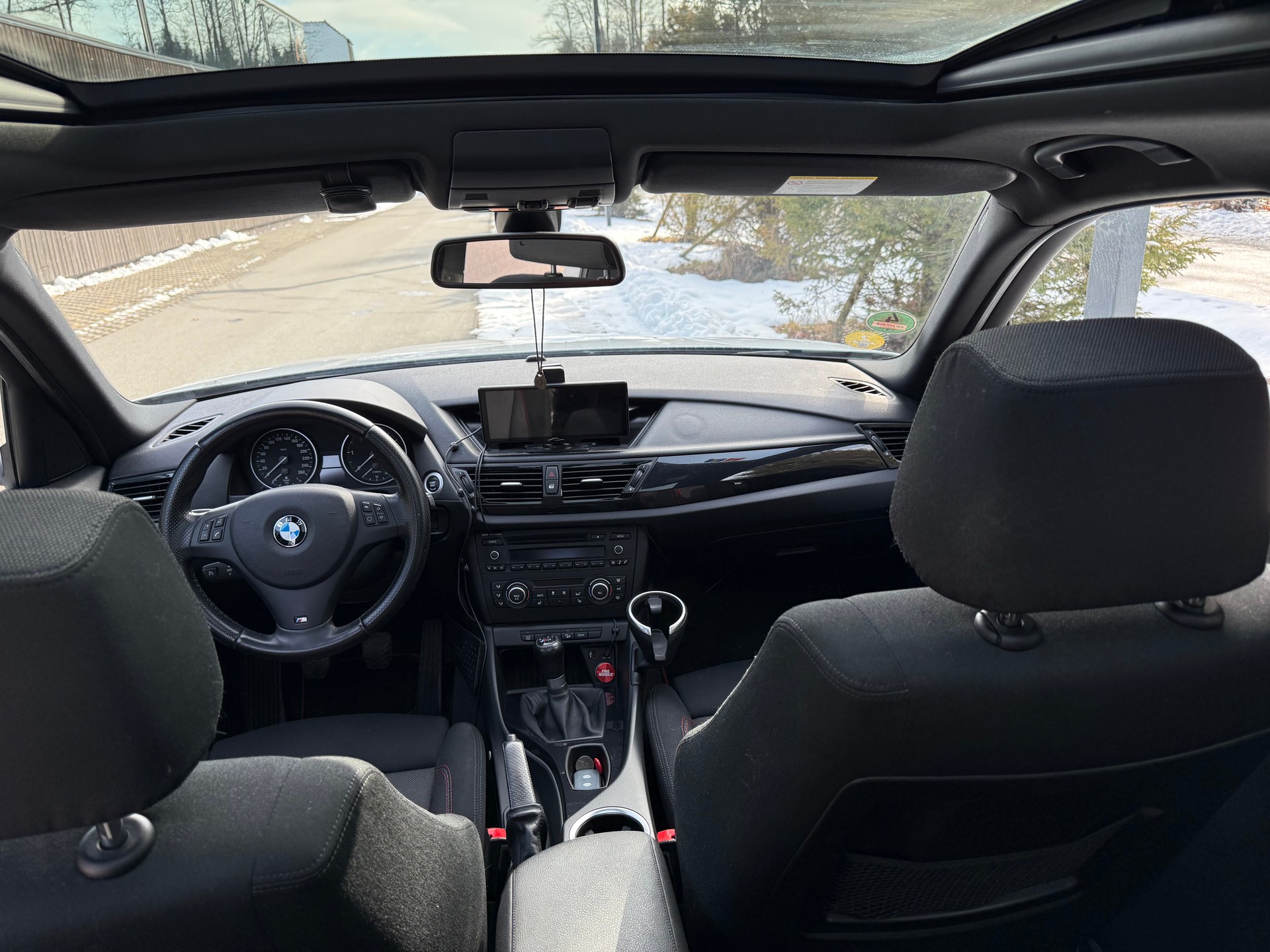BMW X1 xDrive 18d-image-3