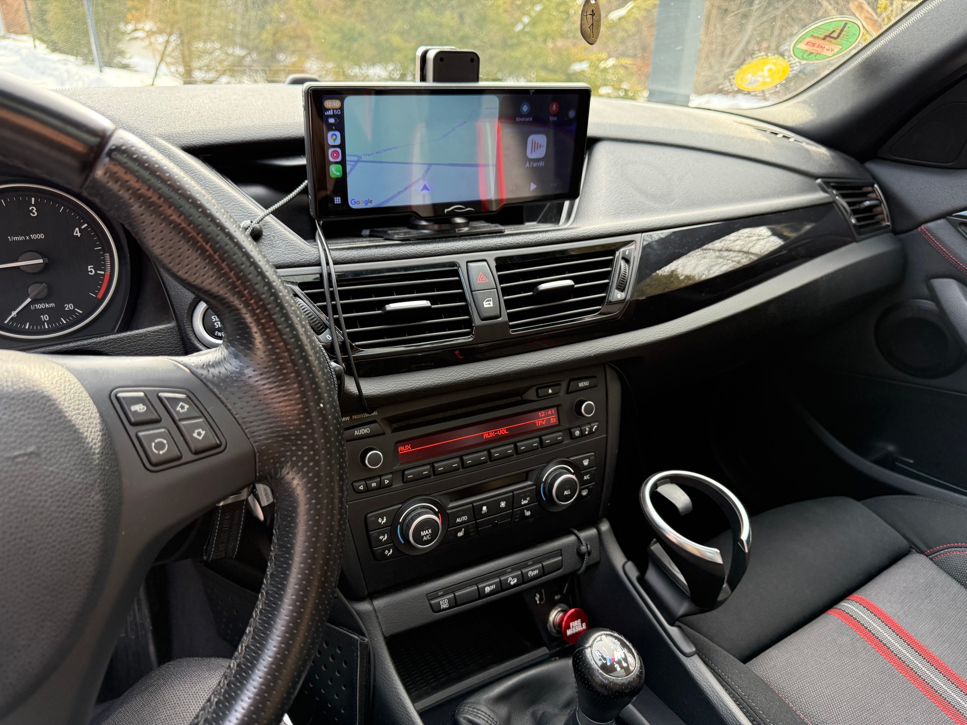 BMW X1 xDrive 18d-image-10