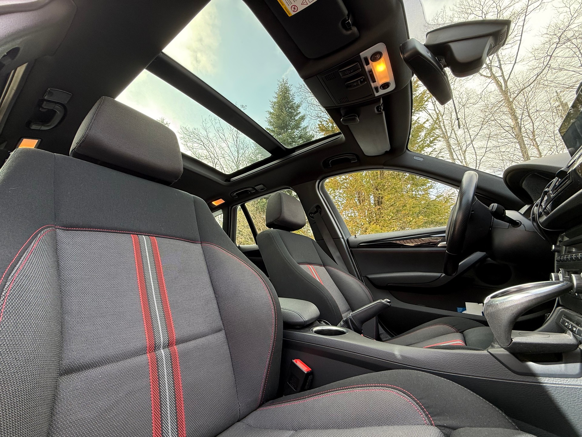 BMW X1 xDrive 18d-image-5