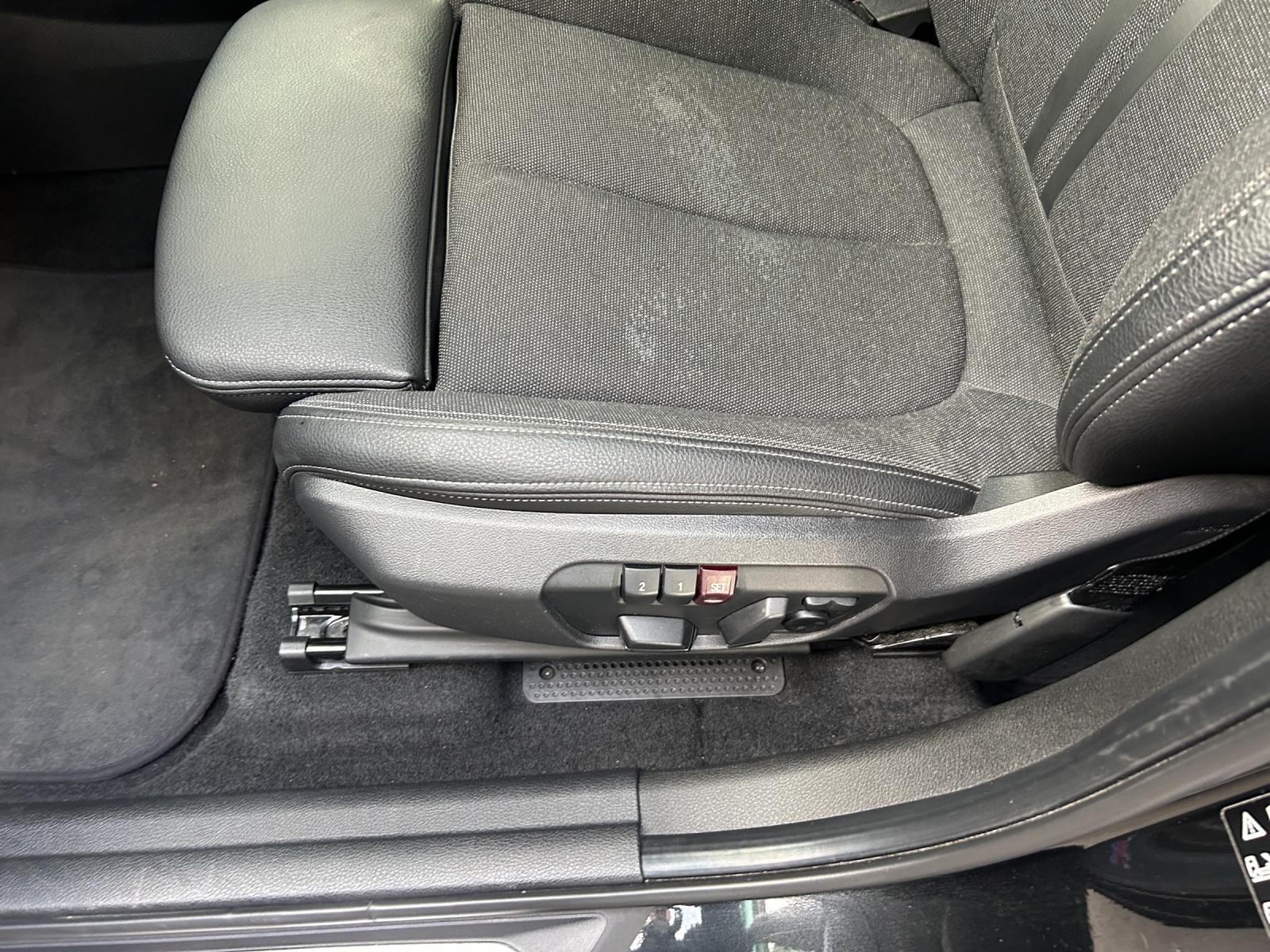 BMW 220d xDrive SAG Active Tourer-image-14