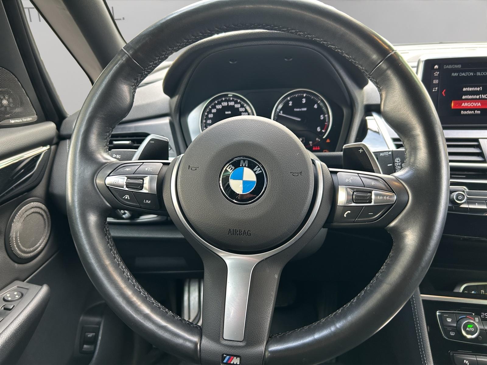 BMW 220d xDrive SAG Active Tourer-image-5