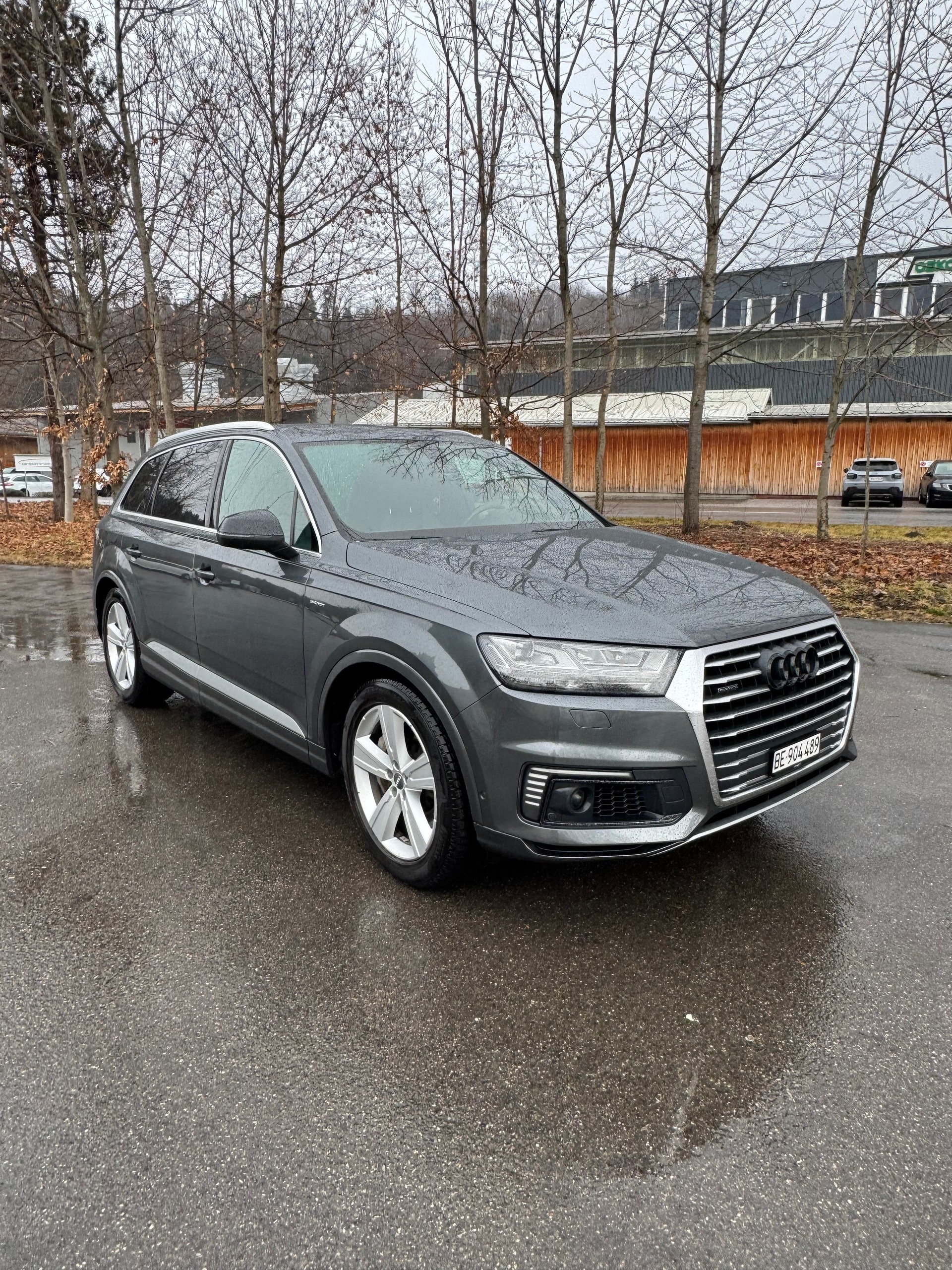 AUDI Q7 e-tron 3.0 TDI quattro tiptronic-image-0
