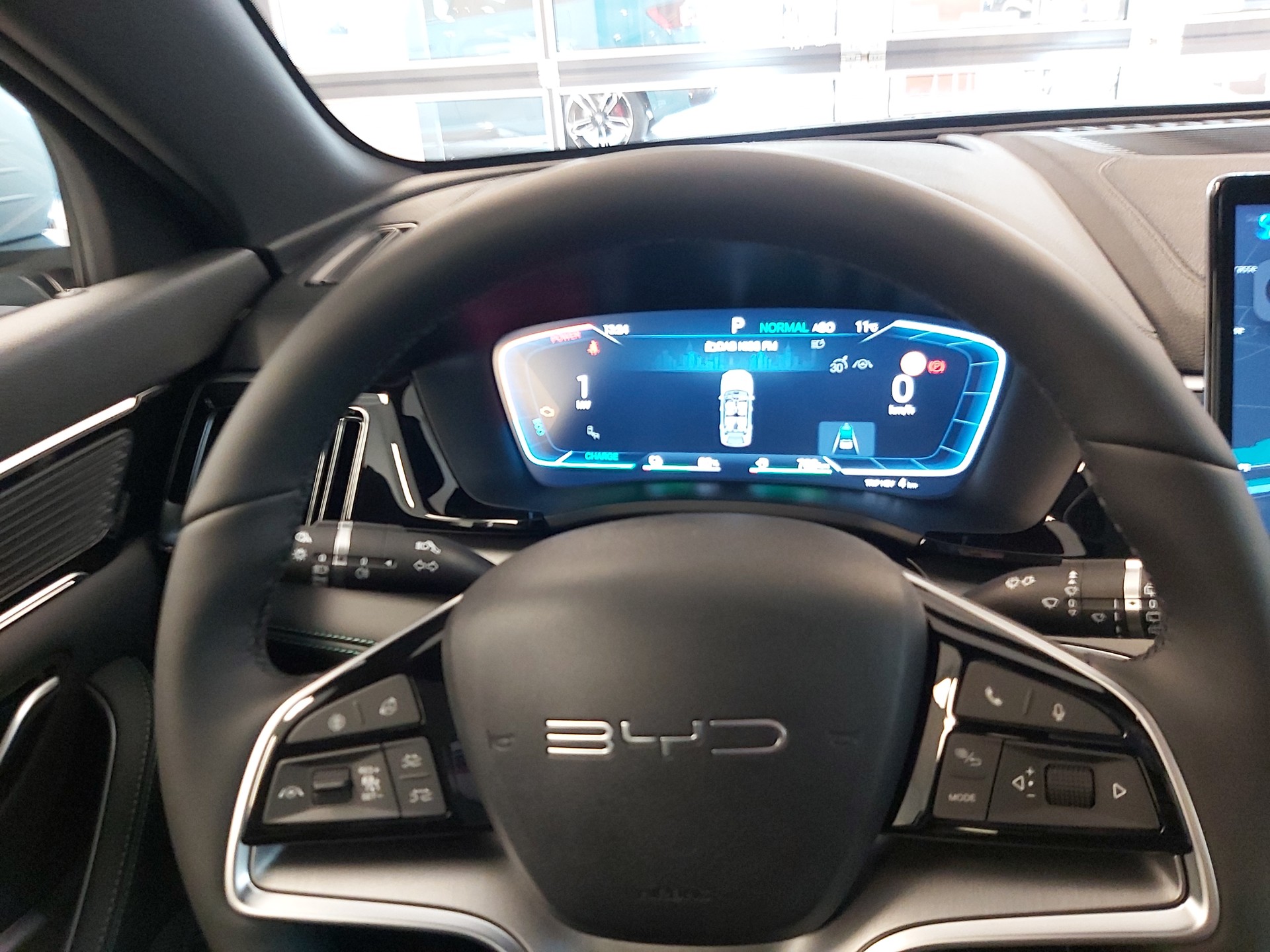 BYD Seal U DM-i Design AWD-image-13