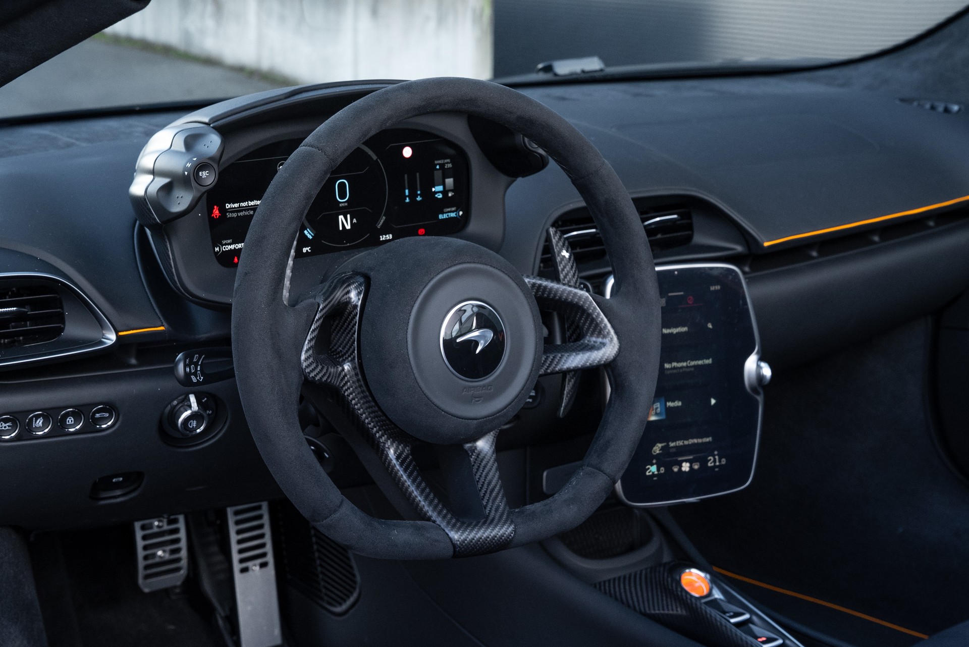 McLAREN Artura Spider-image-13