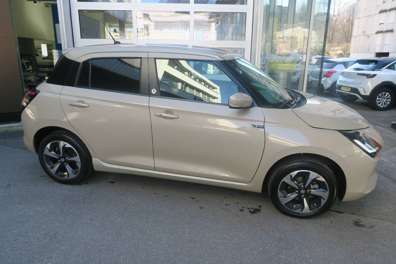 SUZUKI Swift 1.2 1st Edition Top Hybrid 4x4-image-1