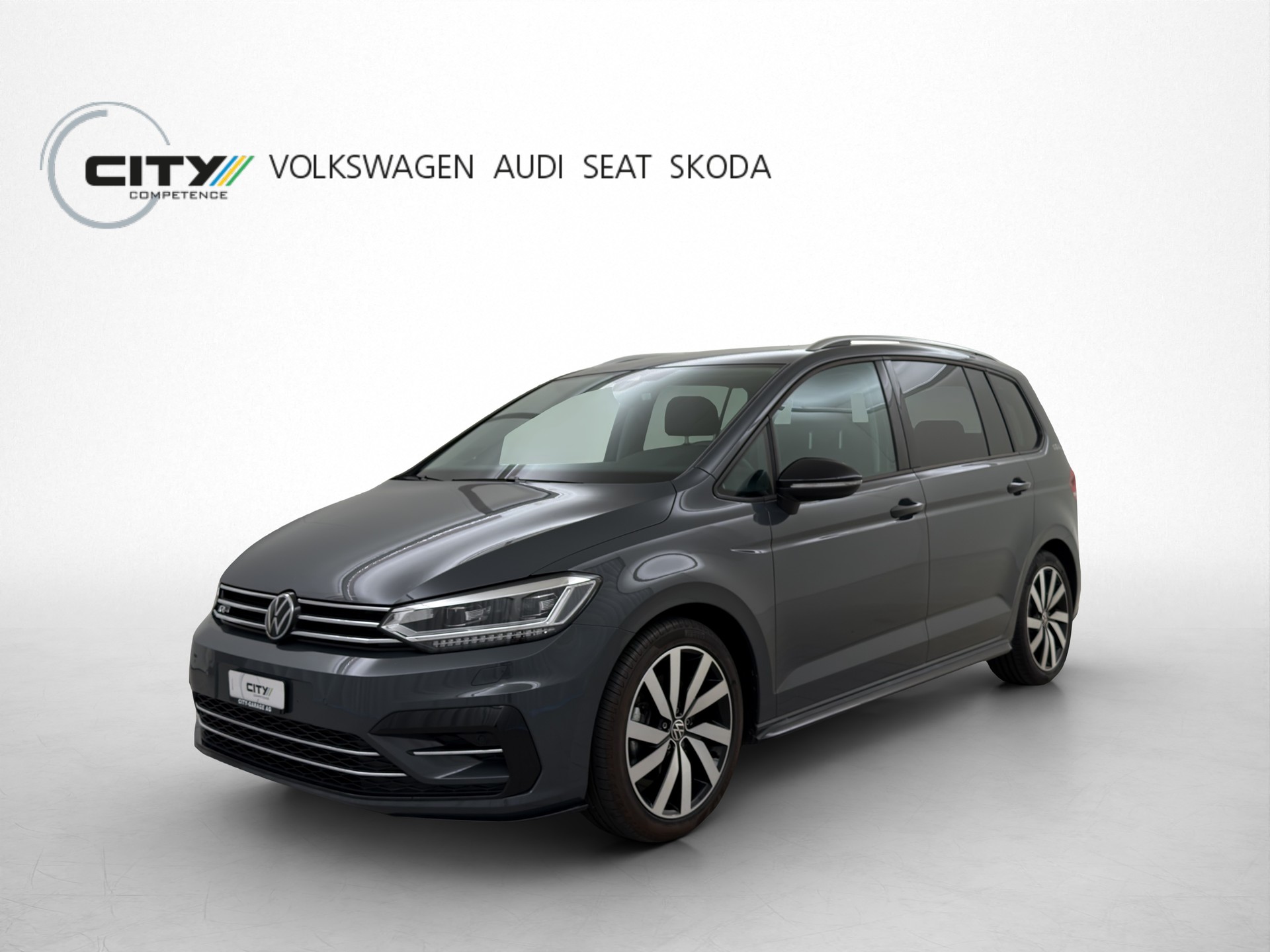 VW Touran 2.0 TDI Comfort DSG R-Line
