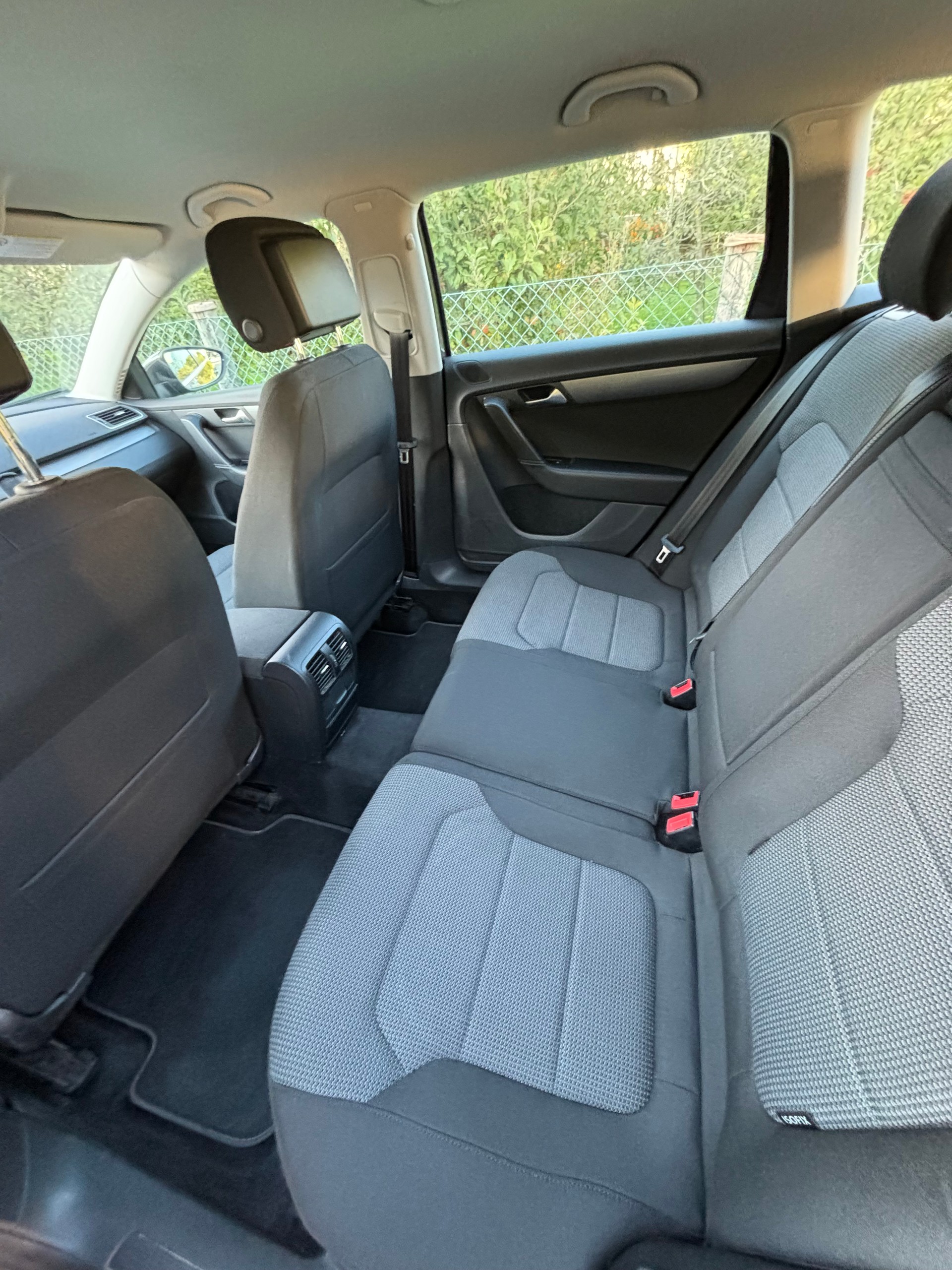 VW Passat Variant 1.8 TSI Comfortline-image-10