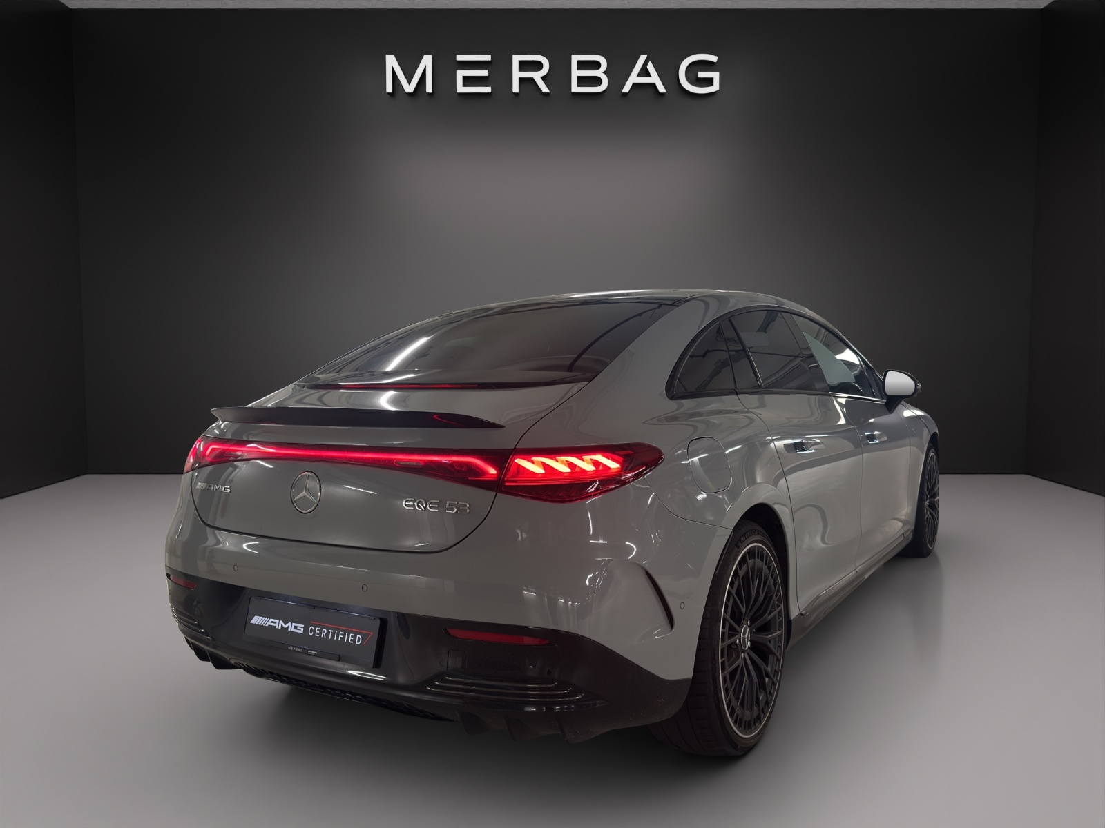 MERCEDES-BENZ EQE 53 AMG 4 Matic+ Executive Edition-image-6