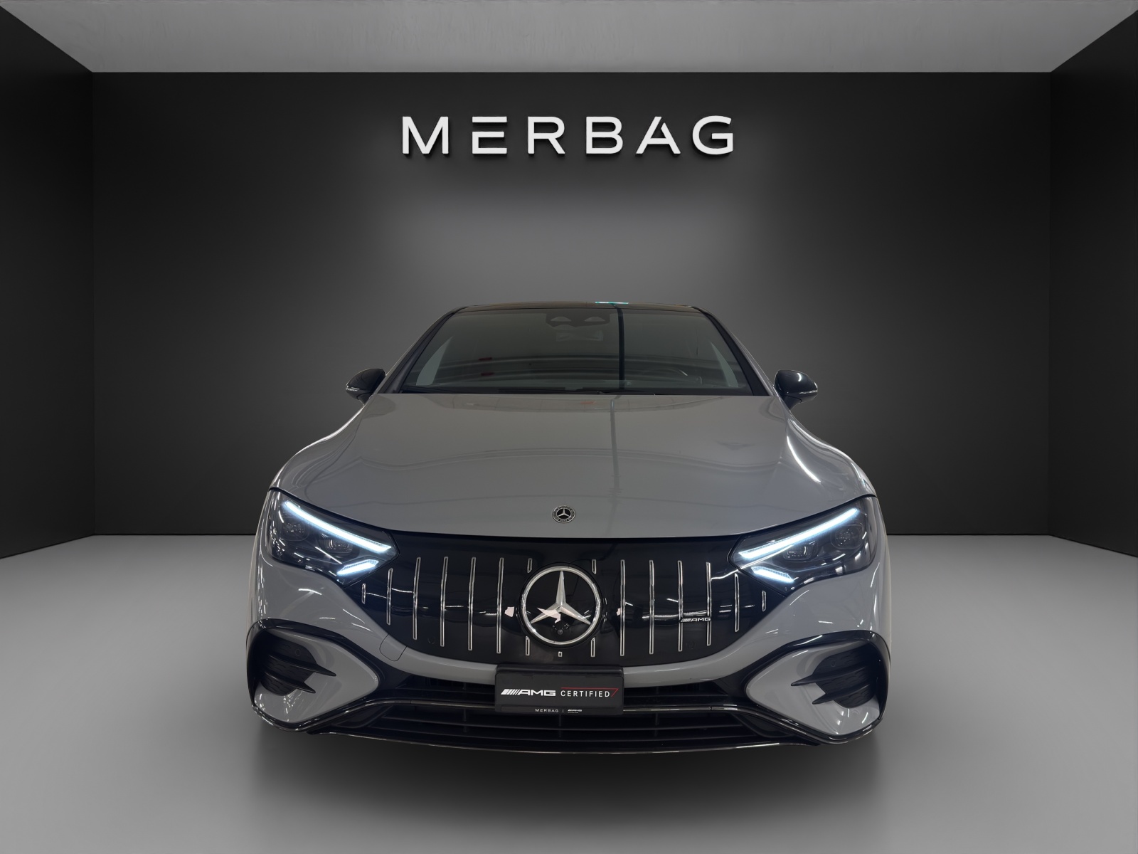 MERCEDES-BENZ EQE 53 AMG 4 Matic+ Executive Edition-image-1