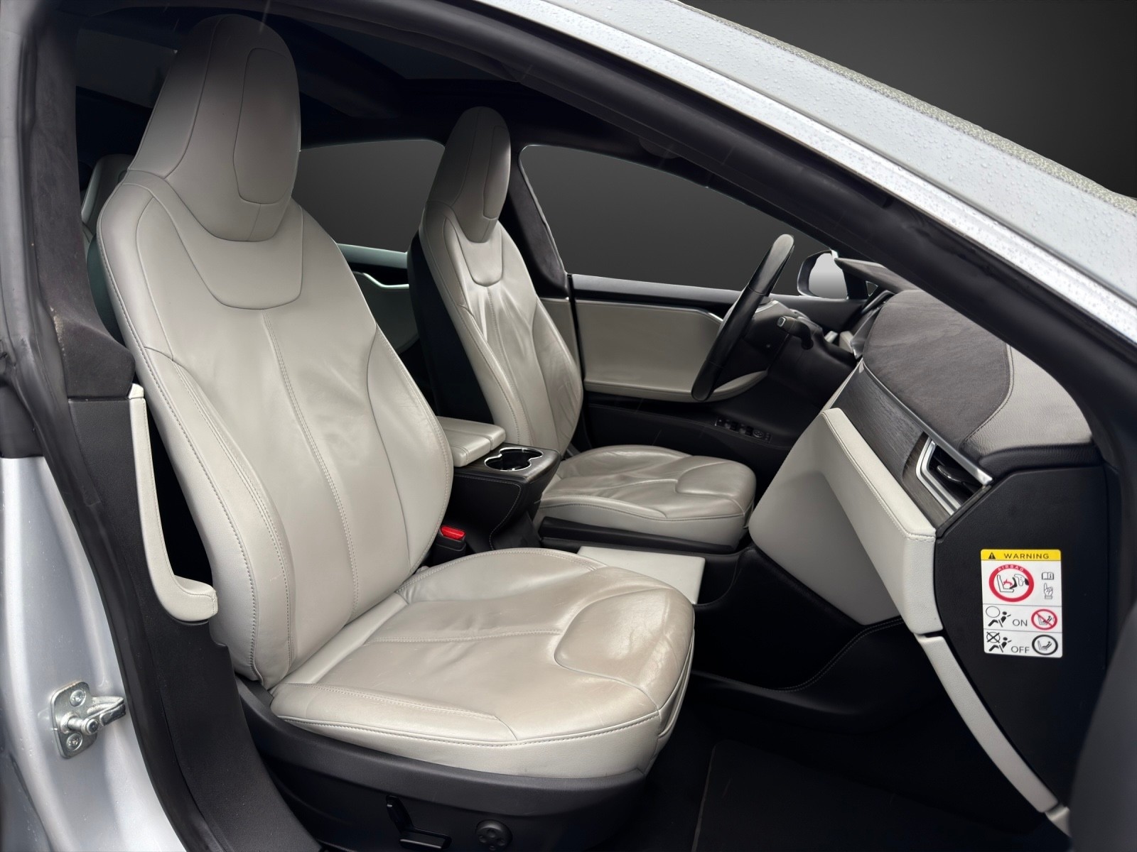 TESLA Model S 85 D 4x4 mit 525 PS-image-8