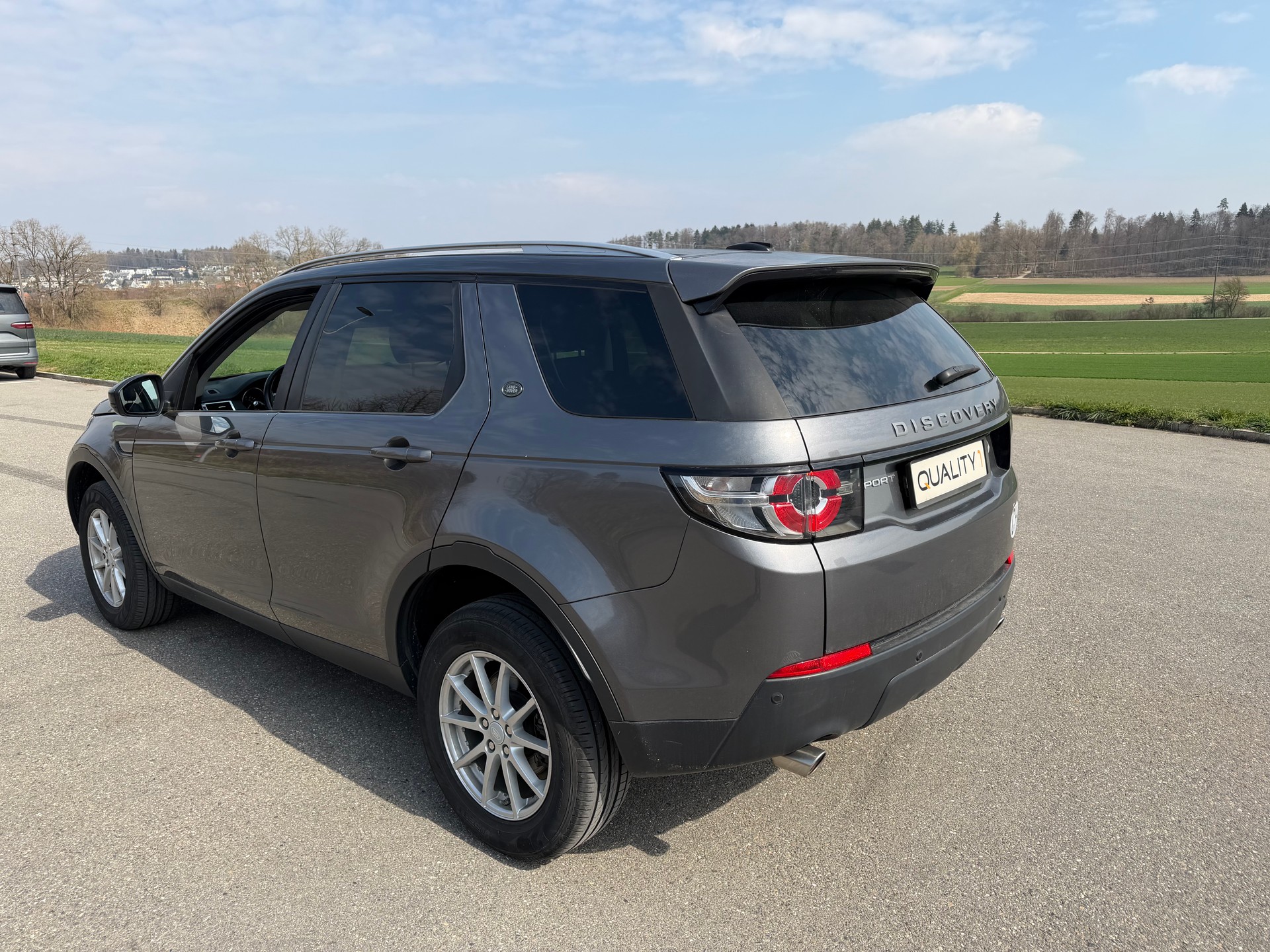 LAND ROVER Discovery Sport 2.0 TD4 Pure AT9-image-2