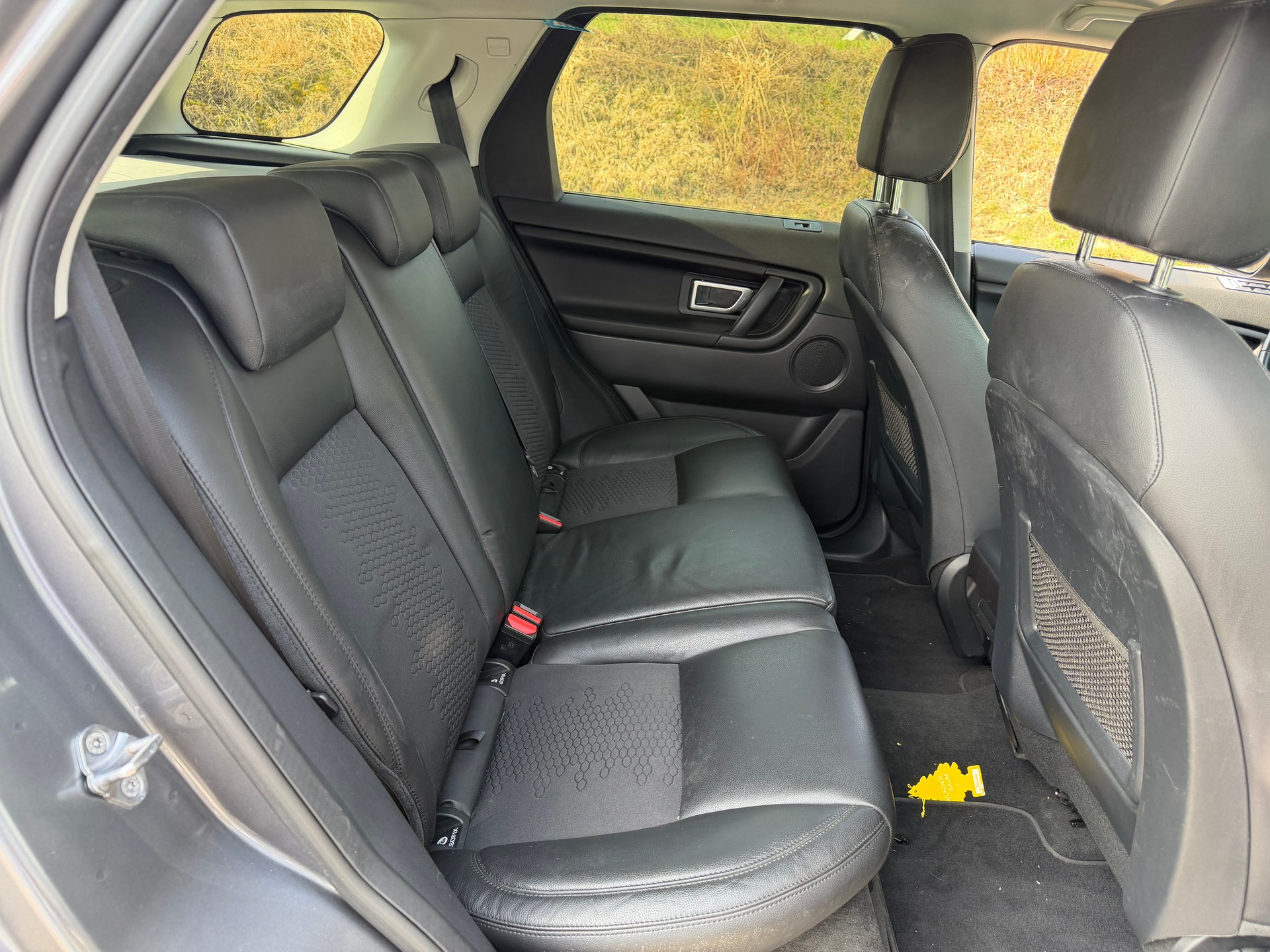 LAND ROVER Discovery Sport 2.0 TD4 Pure AT9-image-6