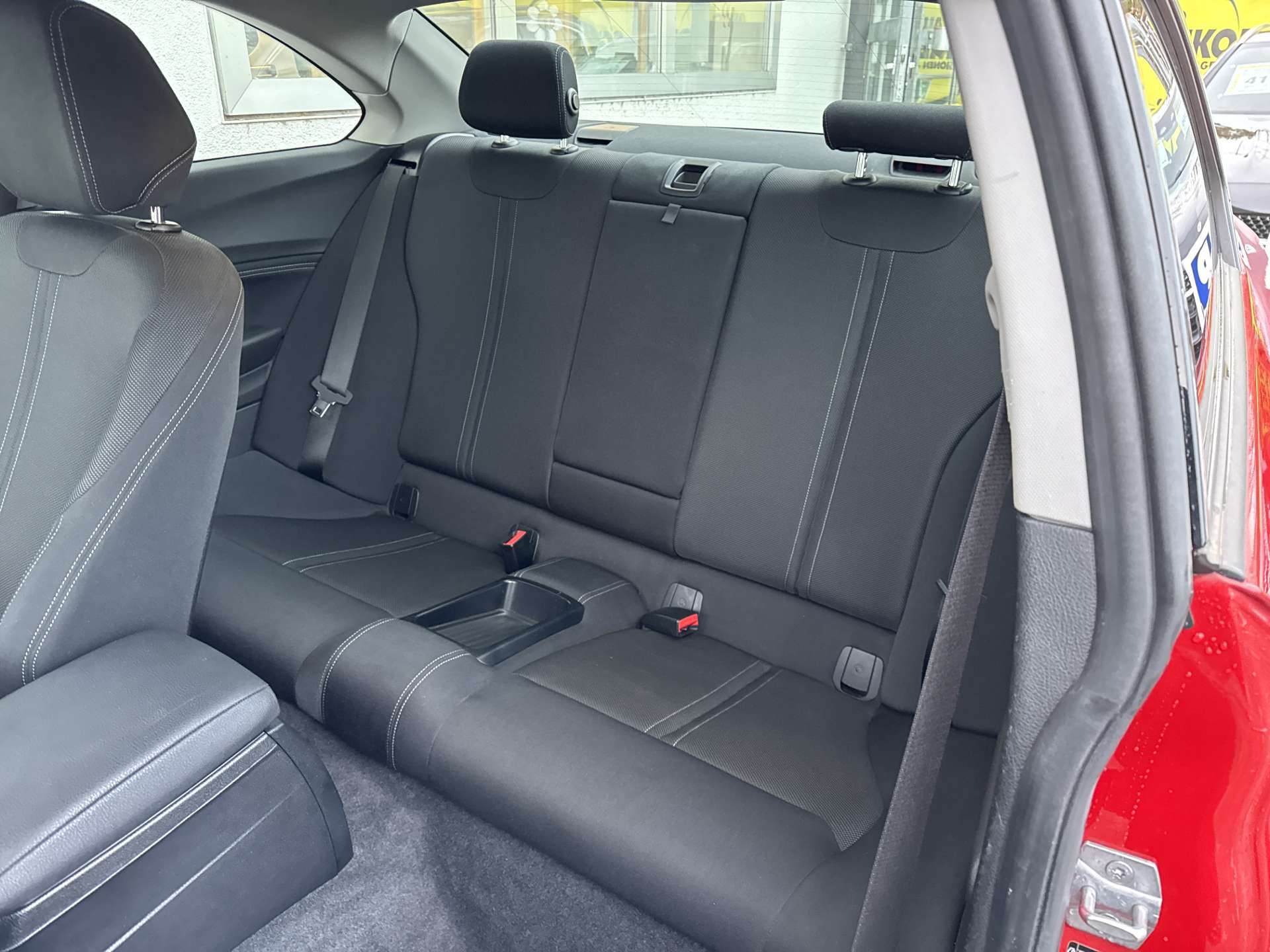 BMW 220i Steptronic-Automat 184PS-image-7