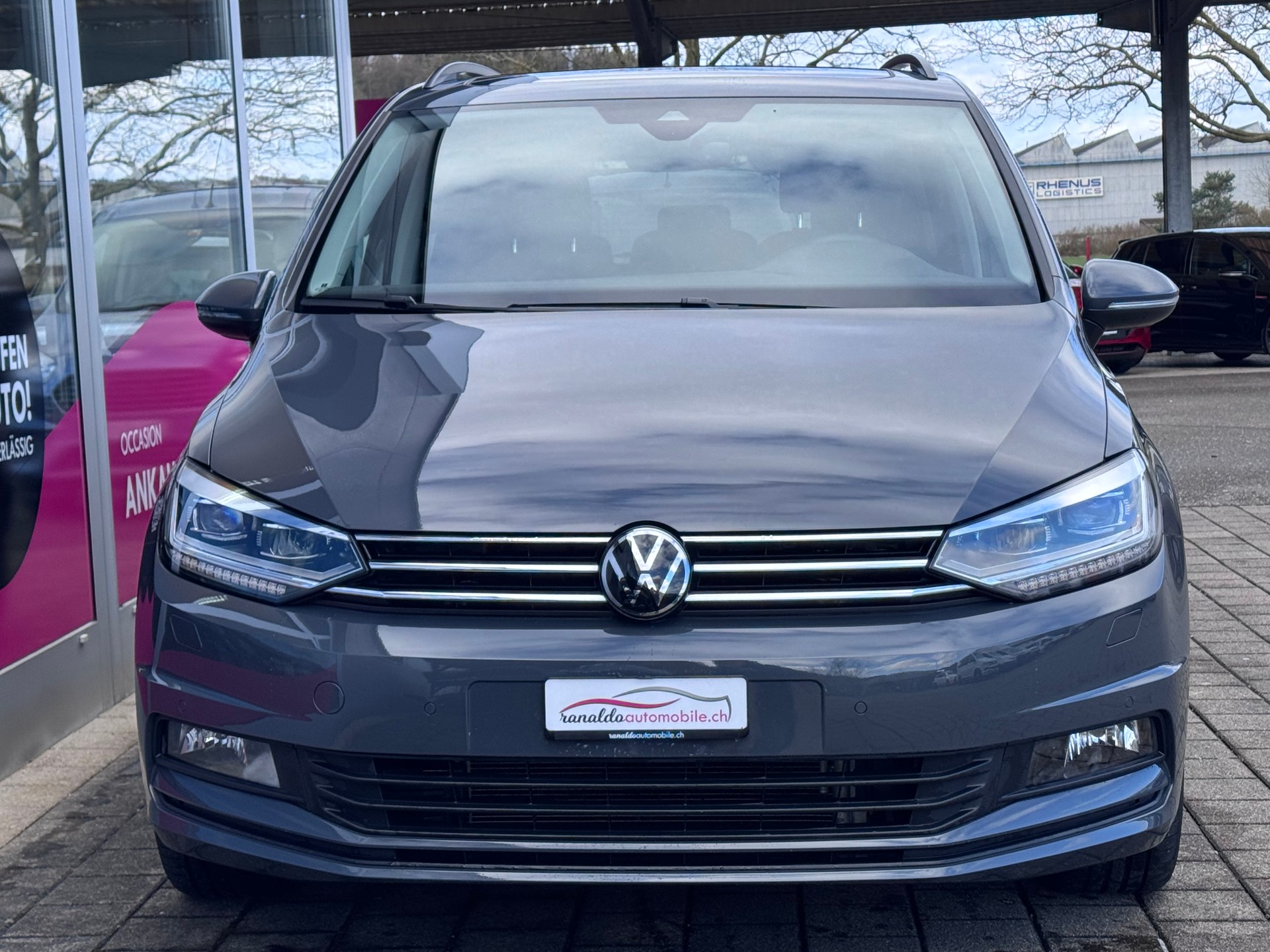VW Touran 2.0 TDI BlueMotion Technology Comfortline DSG+7 Plätzer+LED Scheinwerfer+Navi+ACC+Panorama+Winterräder+-image-3