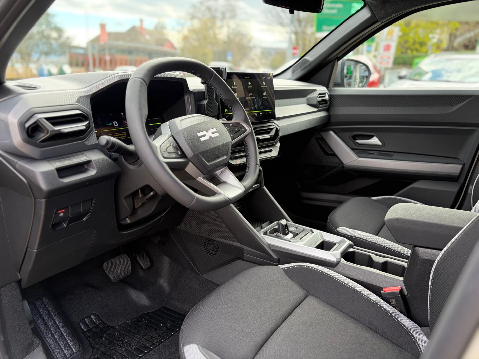 DACIA Duster HEV 155 Journey-image-7
