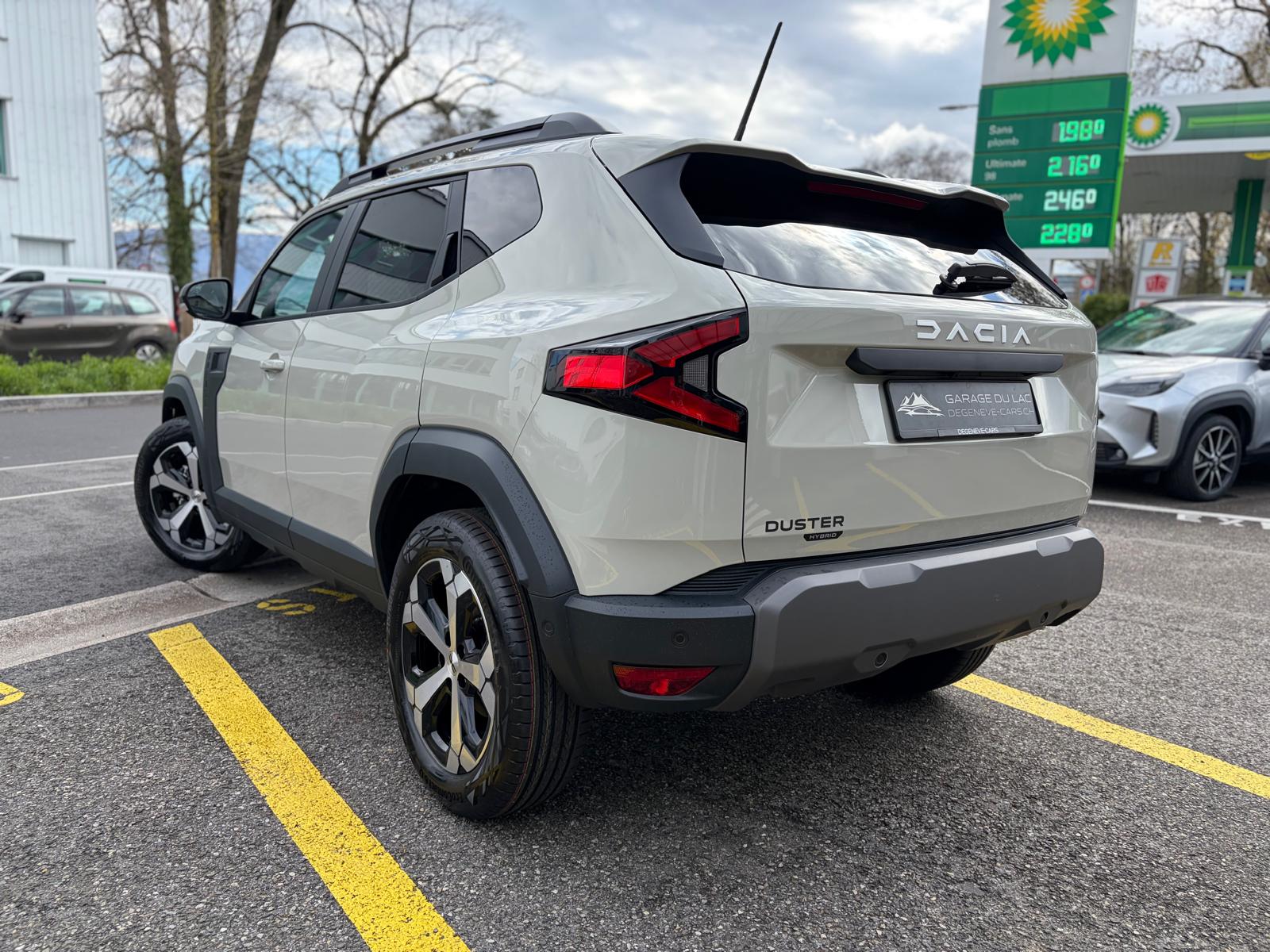 DACIA Duster HEV 155 Journey-image-2