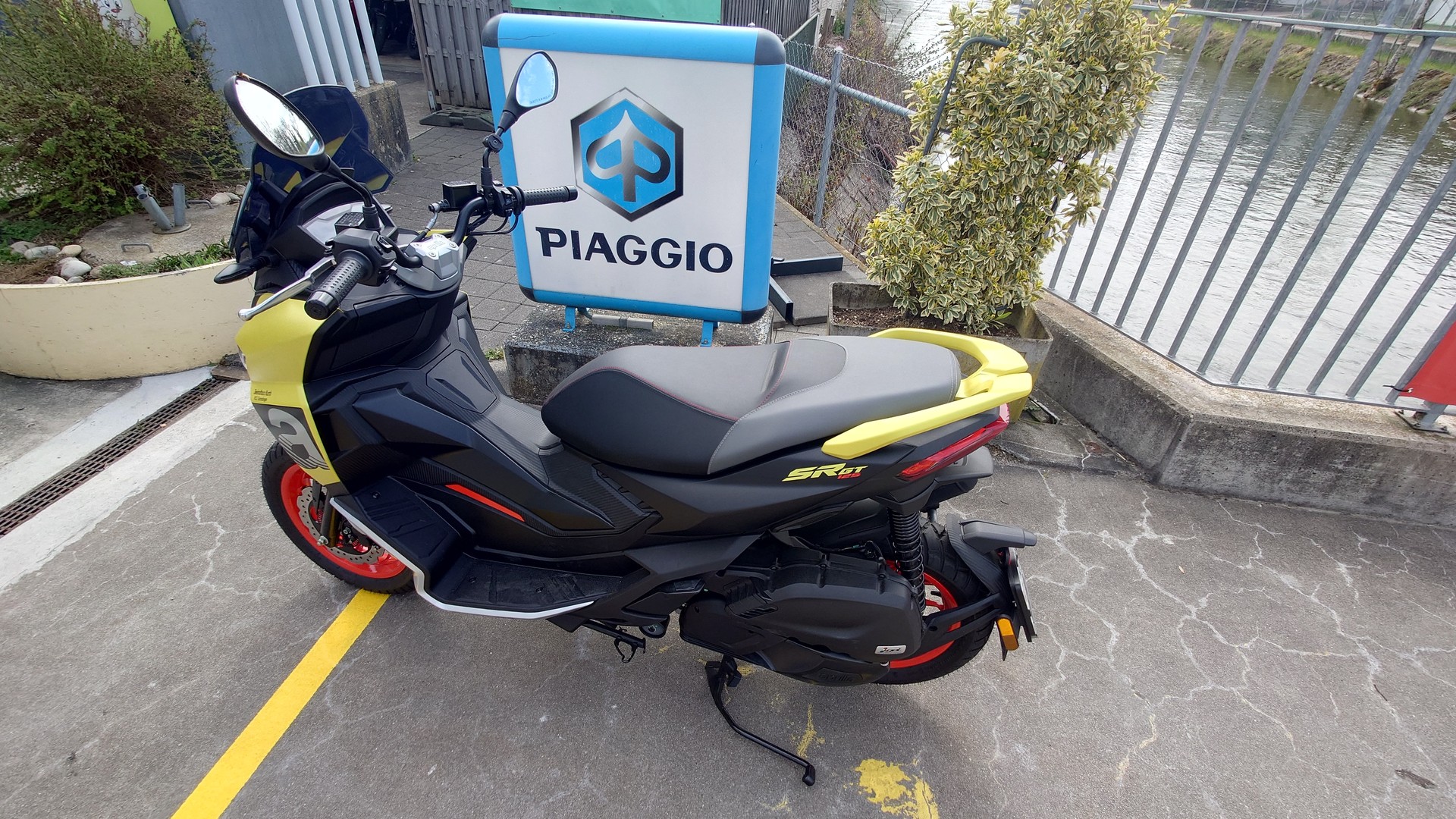 APRILIA SR 125 GT Sport ABS-image-1
