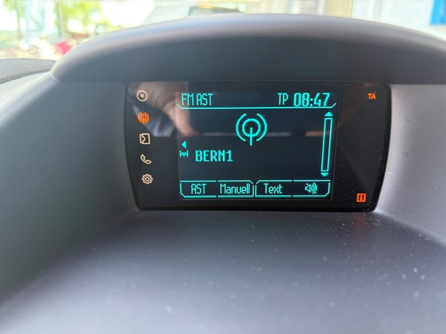 FORD Fiesta 1.0 SCTi Titanium-image-12