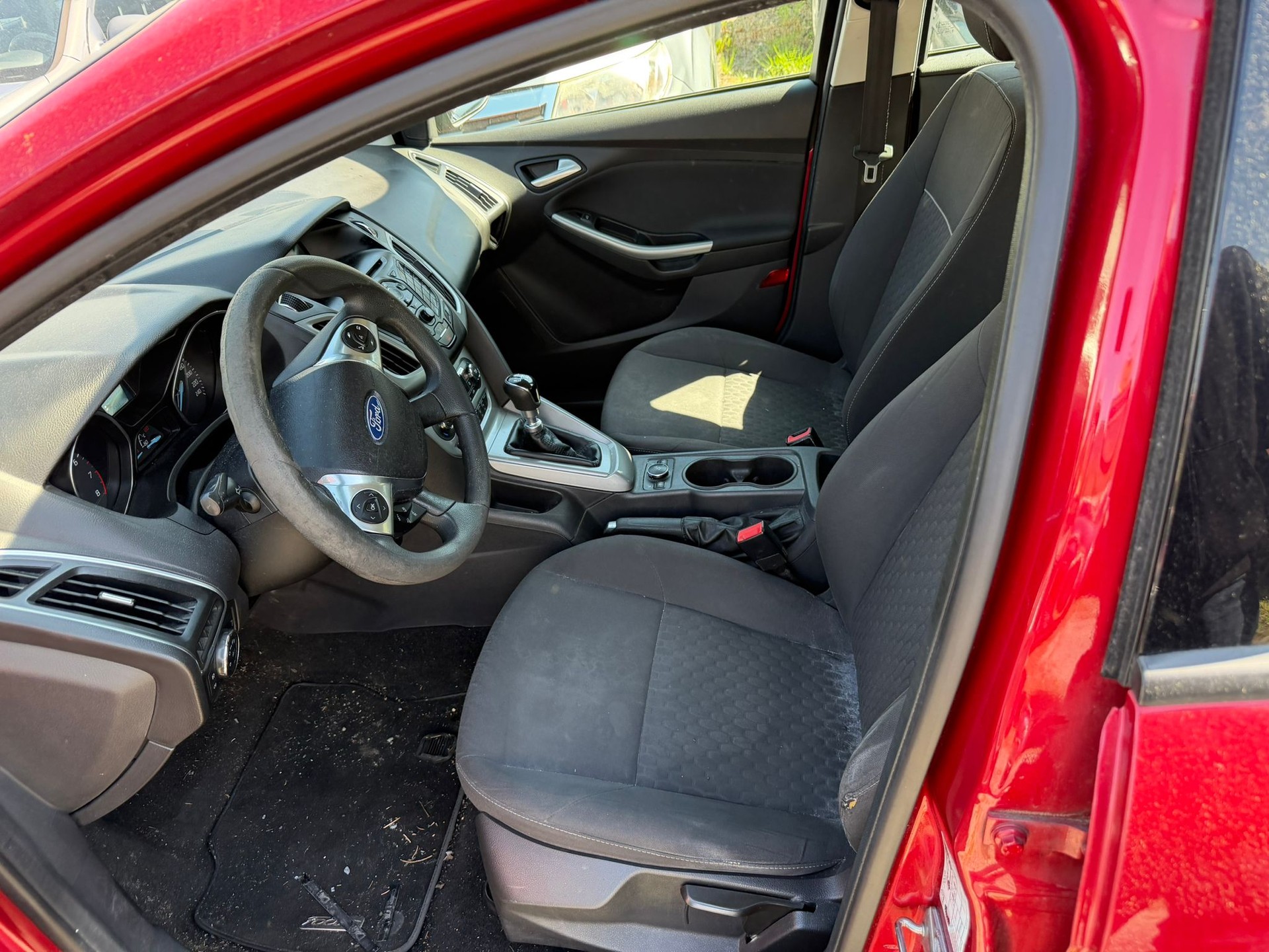 FORD Focus 1.0 SCTi Trend-image-12