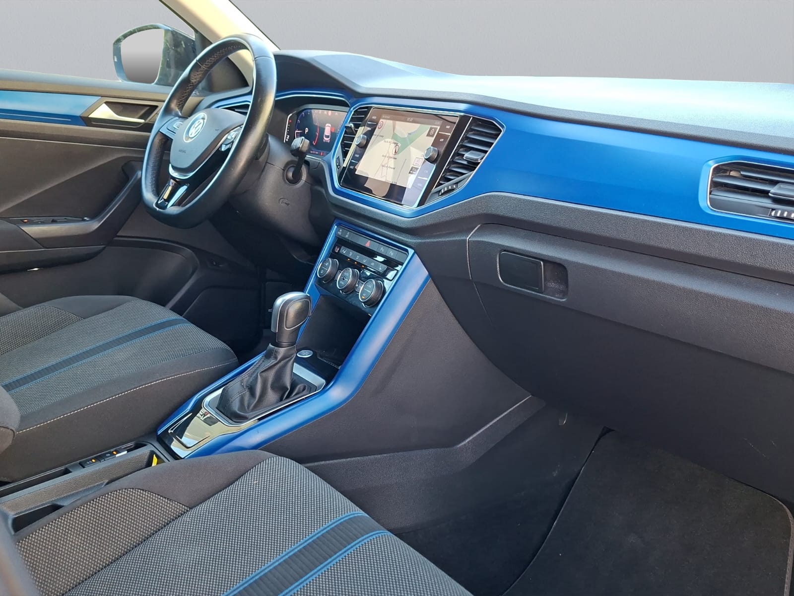 VW T-Roc 1.5 TSI EVO Advance DSG-image-13