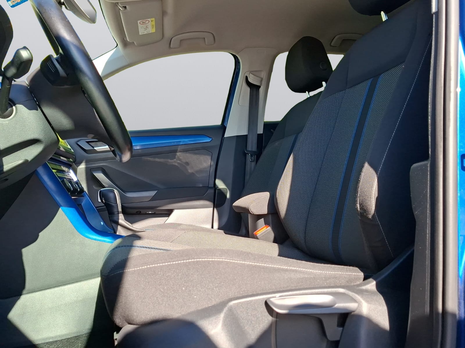 VW T-Roc 1.5 TSI EVO Advance DSG-image-11
