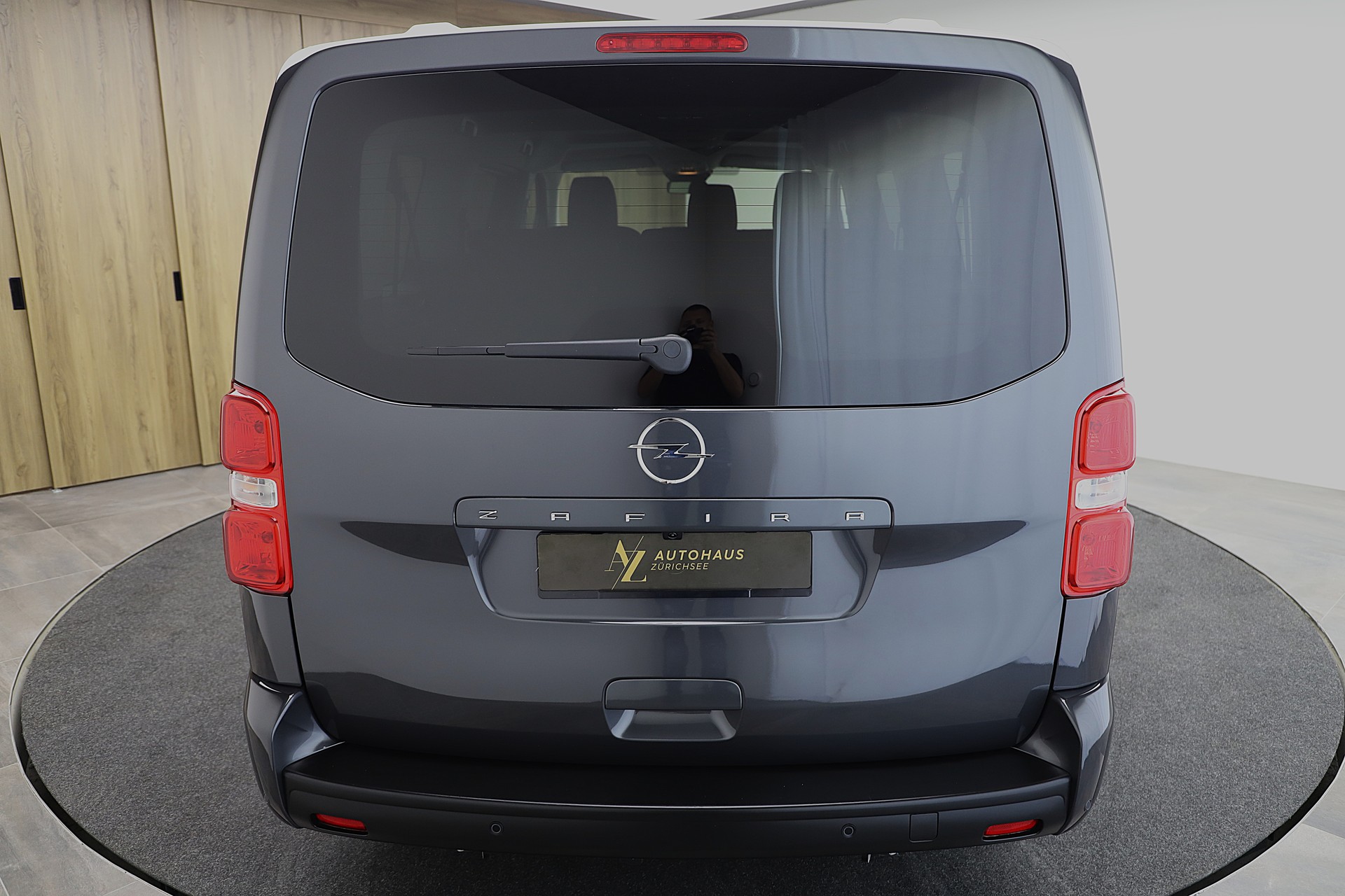 OPEL Zafira 2.0 CDTI XL Automatik 9-Sitzer-image-3
