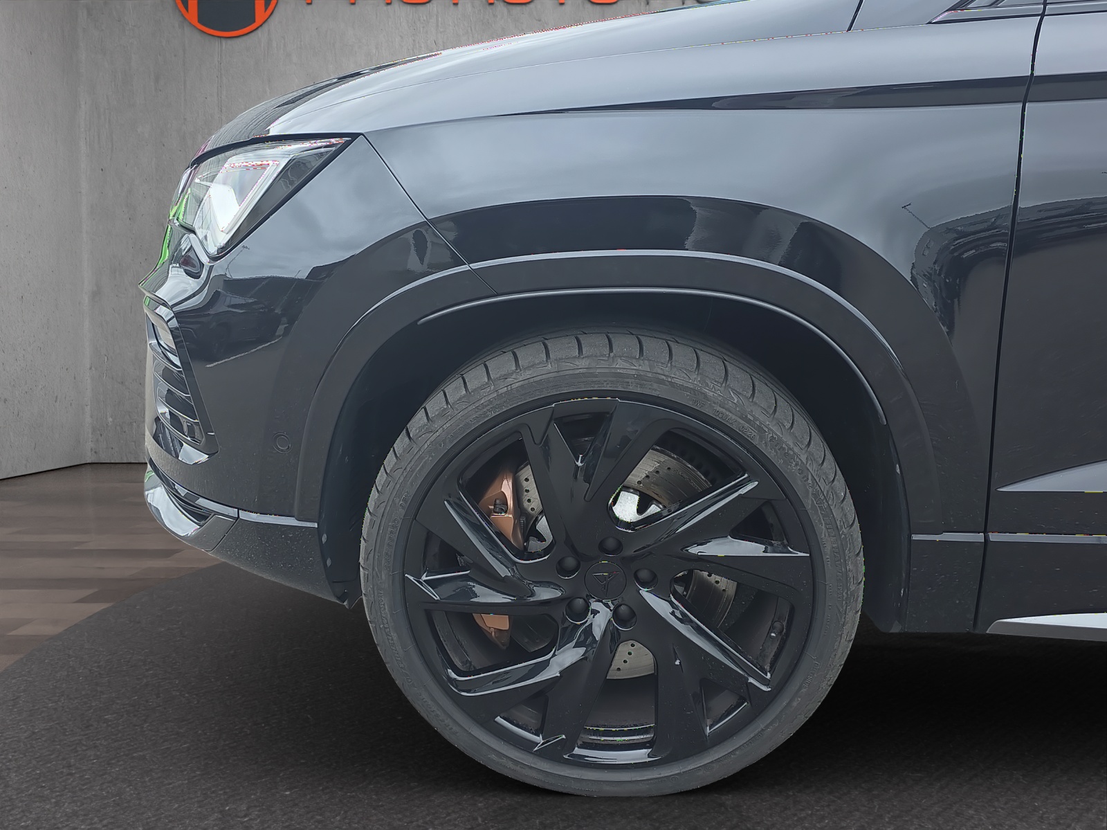 CUPRA Ateca 2.0TSI VZ Cup 360 4Drive DSG Akrapovic Black Edition-image-14