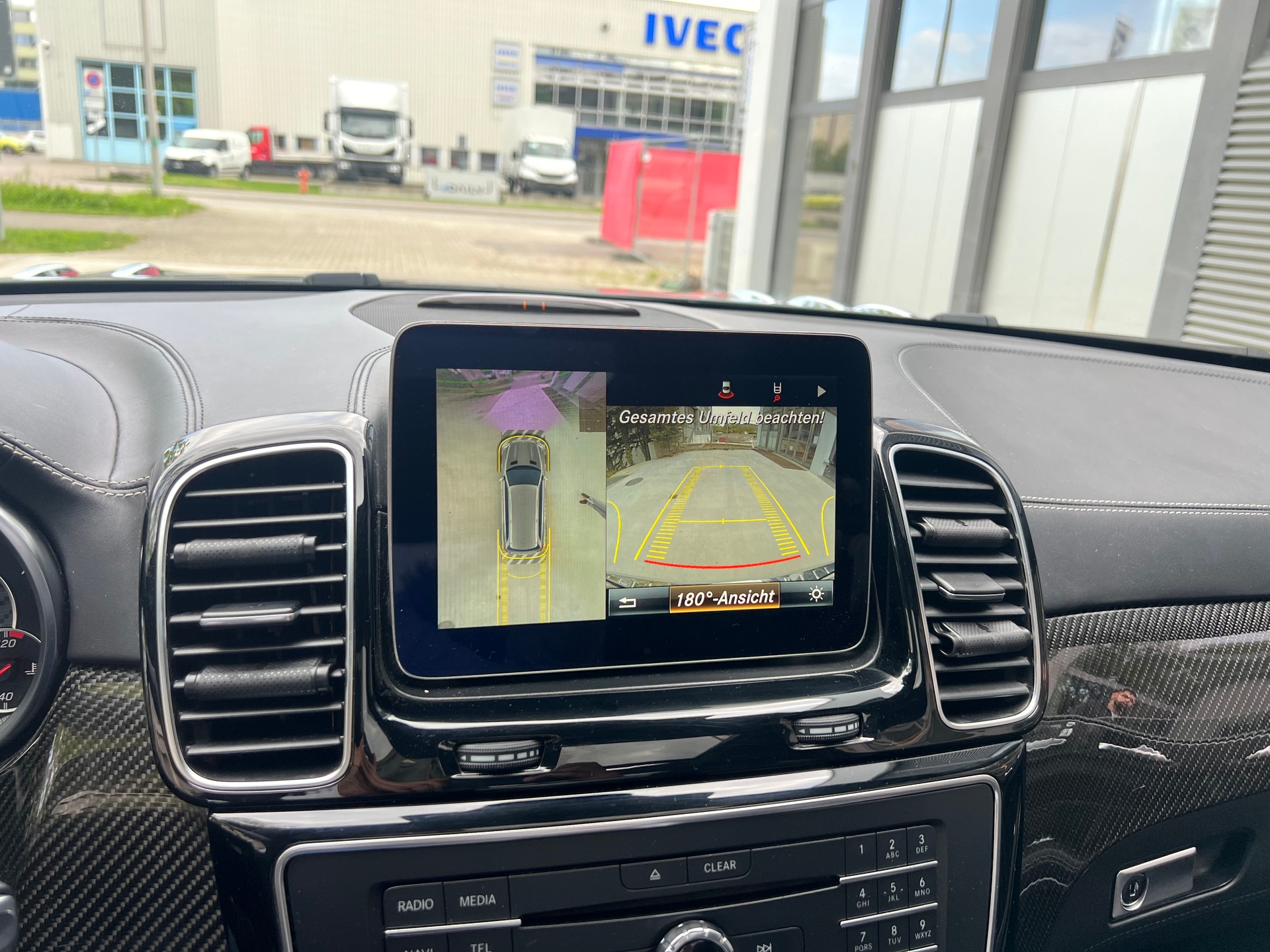 MERCEDES-BENZ GLS 63 AMG 4Matic Speedshift Plus 7G-Tronic-image-16