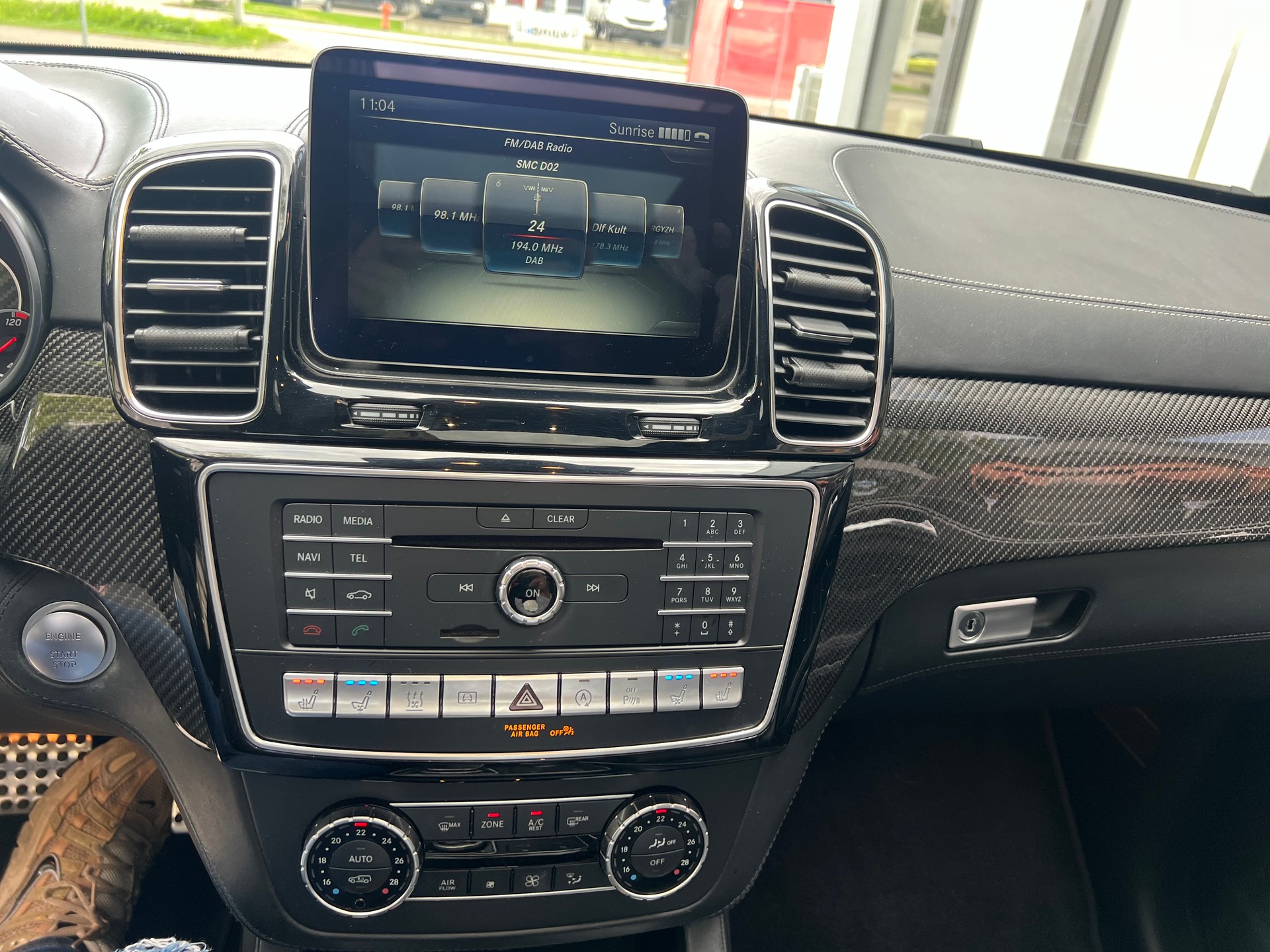 MERCEDES-BENZ GLS 63 AMG 4Matic Speedshift Plus 7G-Tronic-image-15