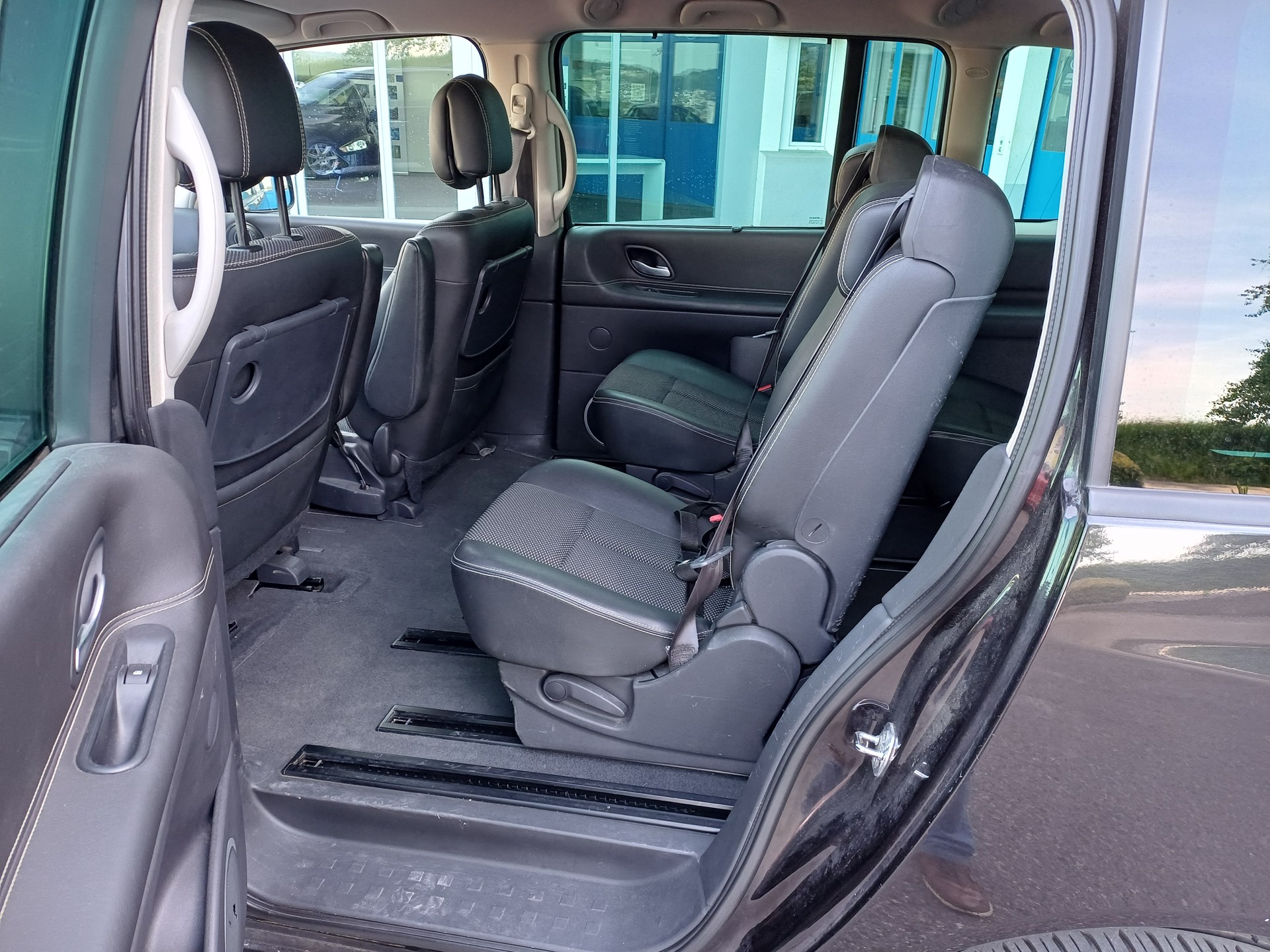 RENAULT Espace 2.0 dCi Expression-image-7