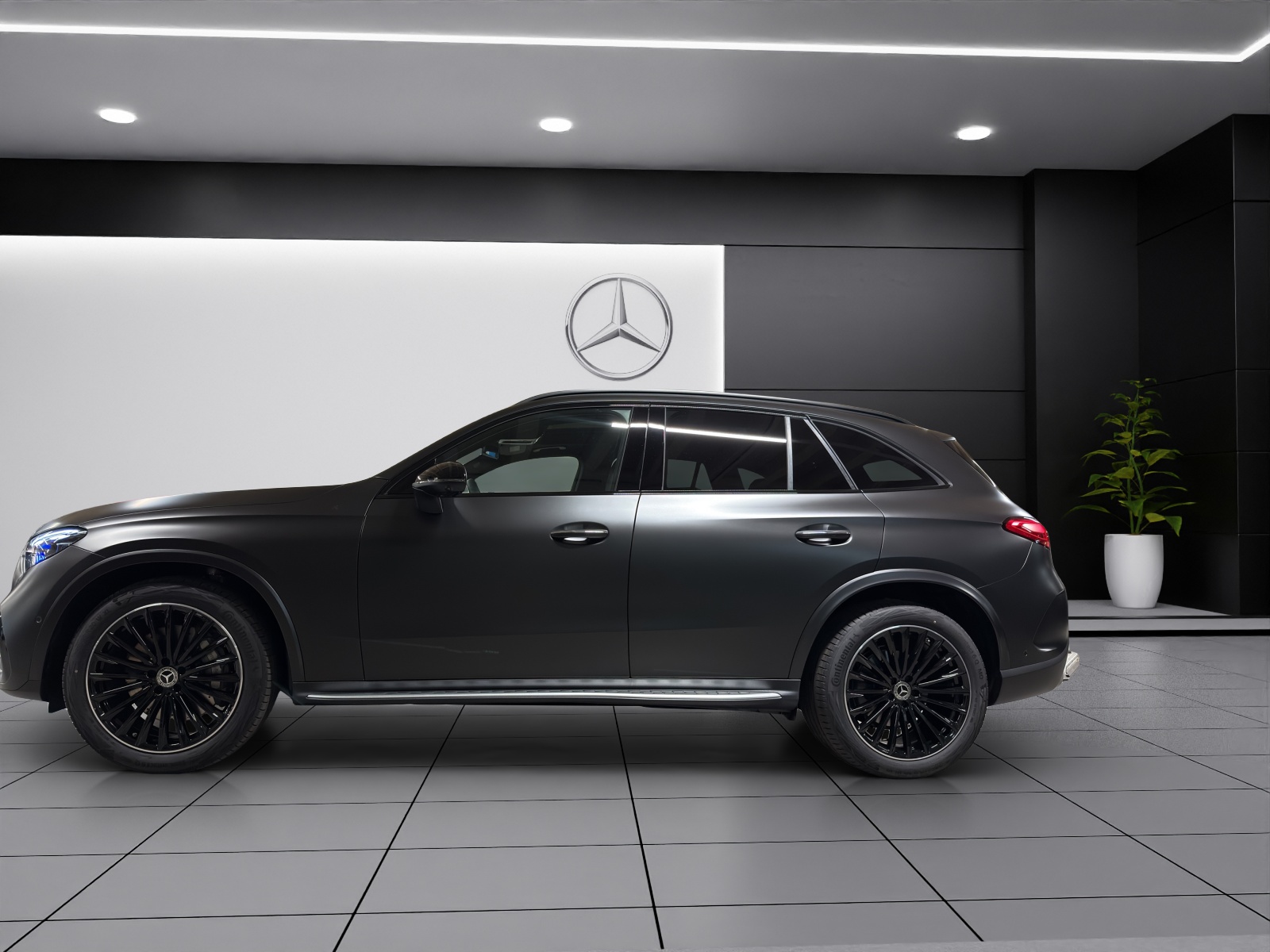 MERCEDES-BENZ GLC 300 4Matic 9G-Tronic-image-2
