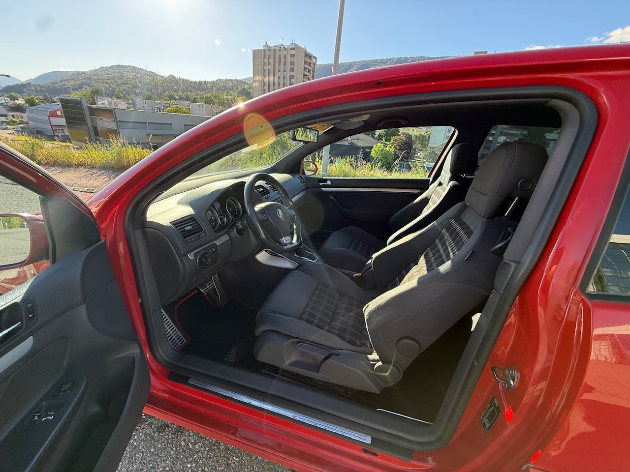 VW Golf 2.0 TFSI GTI-image-11