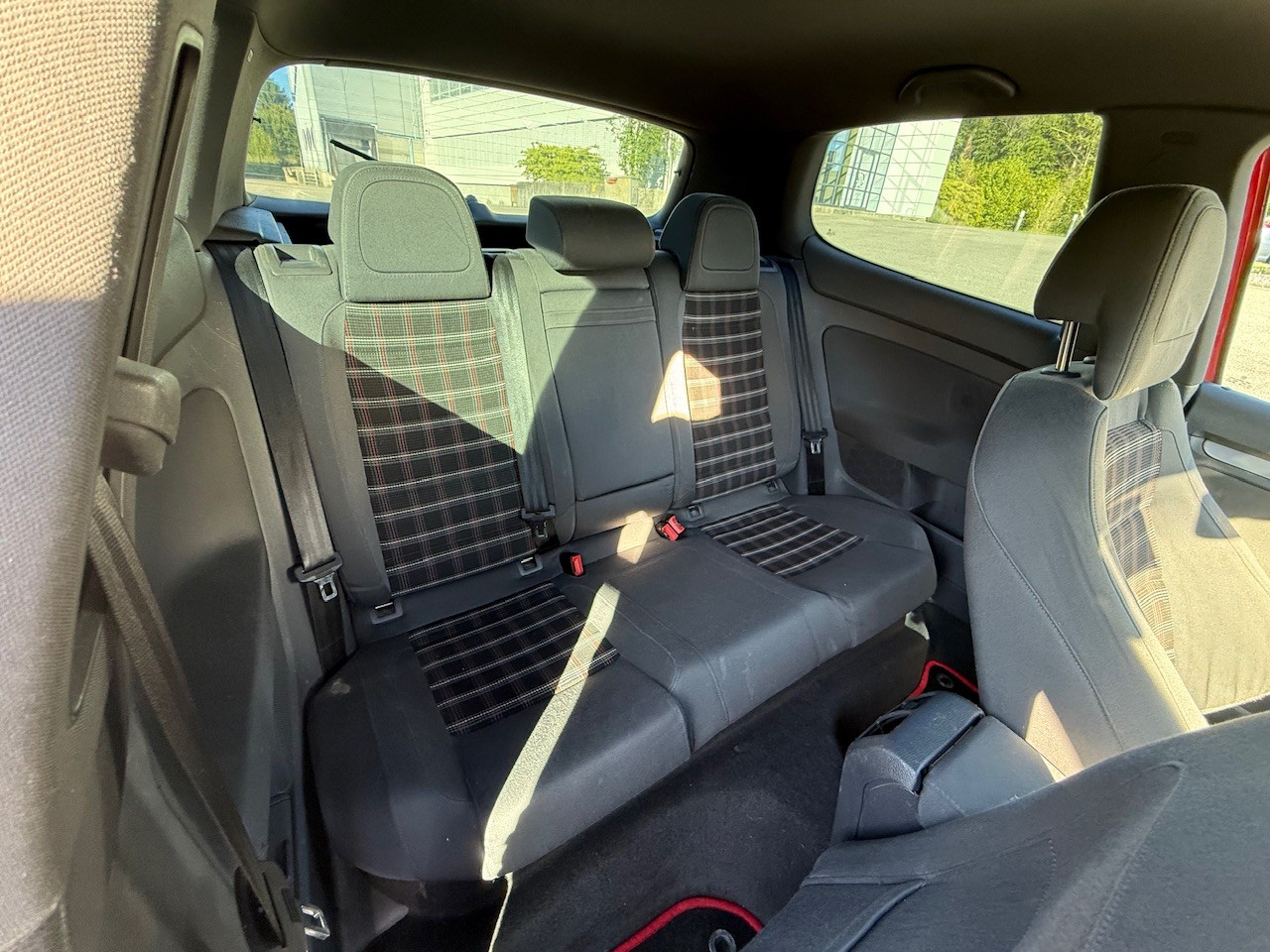 VW Golf 2.0 TFSI GTI-image-10